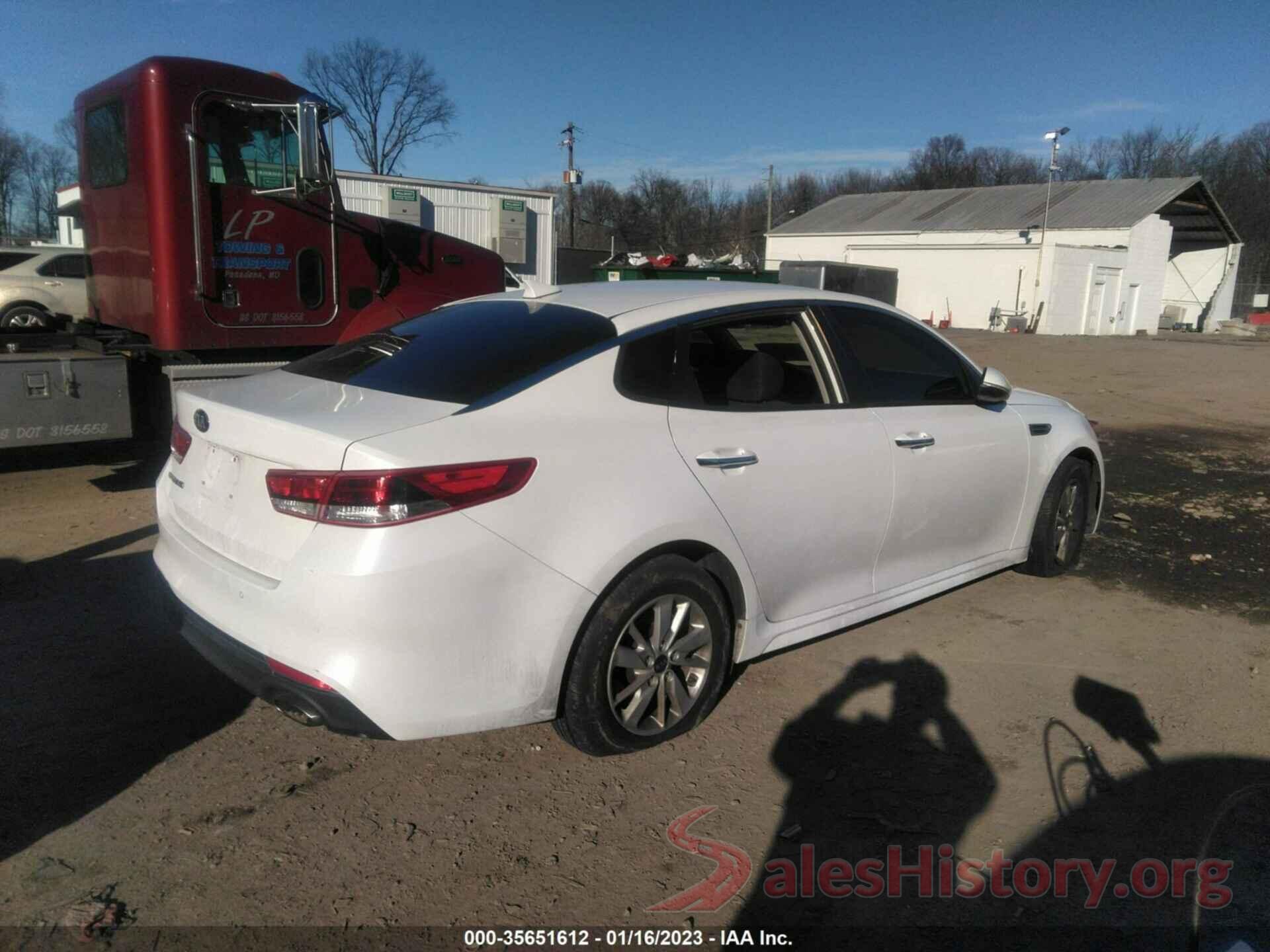 5XXGT4L36JG211688 2018 KIA OPTIMA