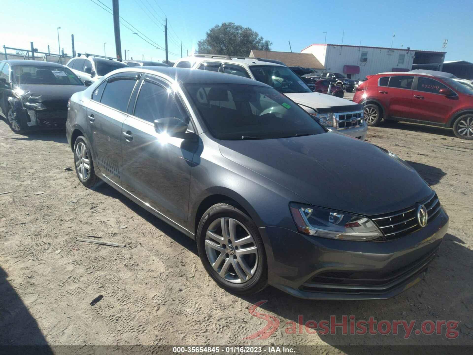 3VW2B7AJ0JM263670 2018 VOLKSWAGEN JETTA