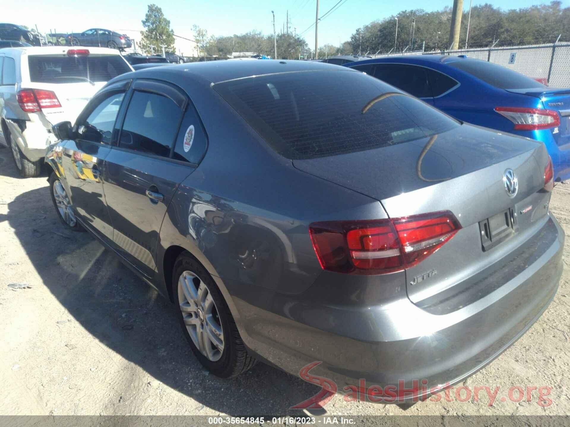 3VW2B7AJ0JM263670 2018 VOLKSWAGEN JETTA