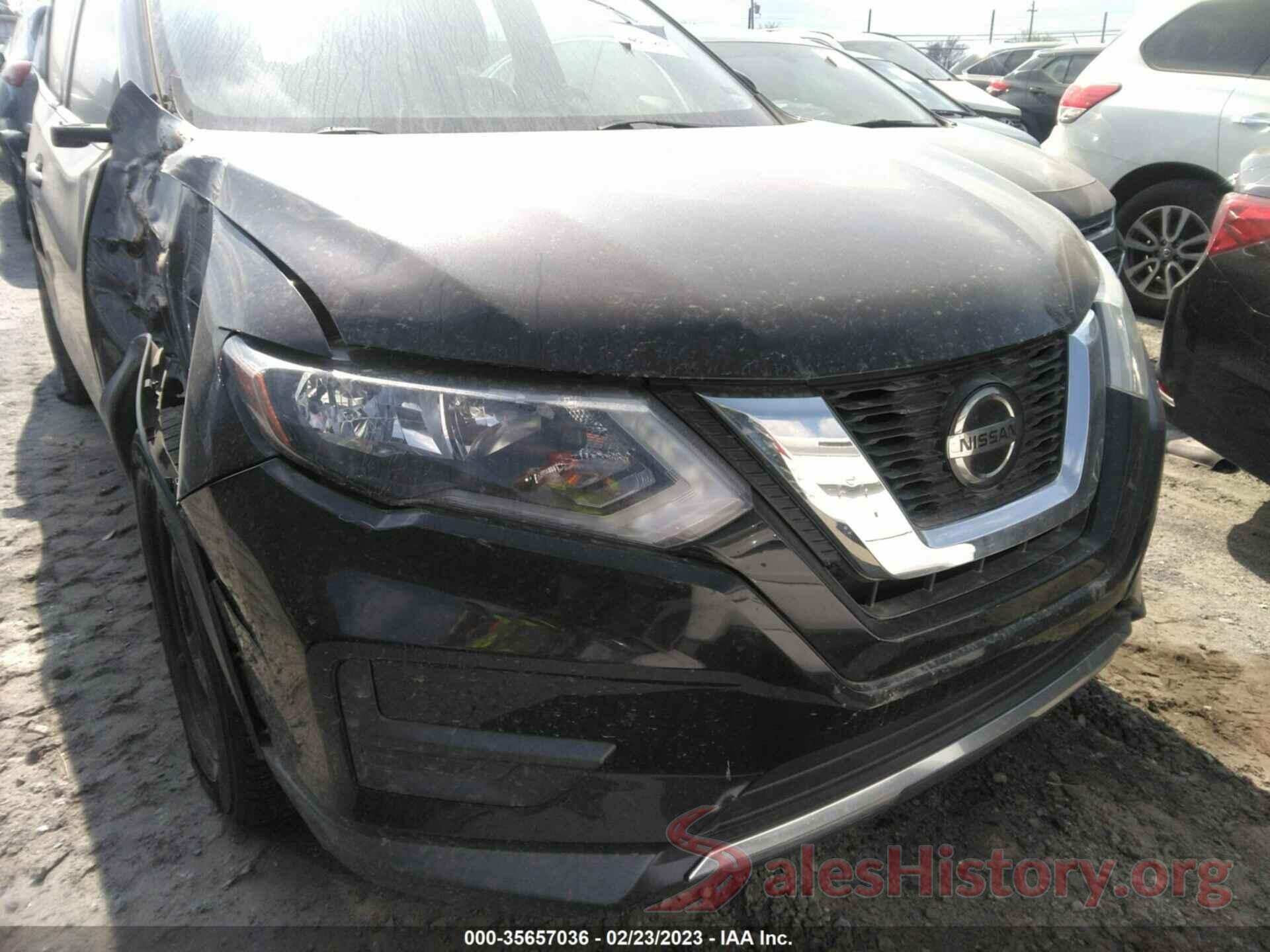 KNMAT2MT7JP565981 2018 NISSAN ROGUE