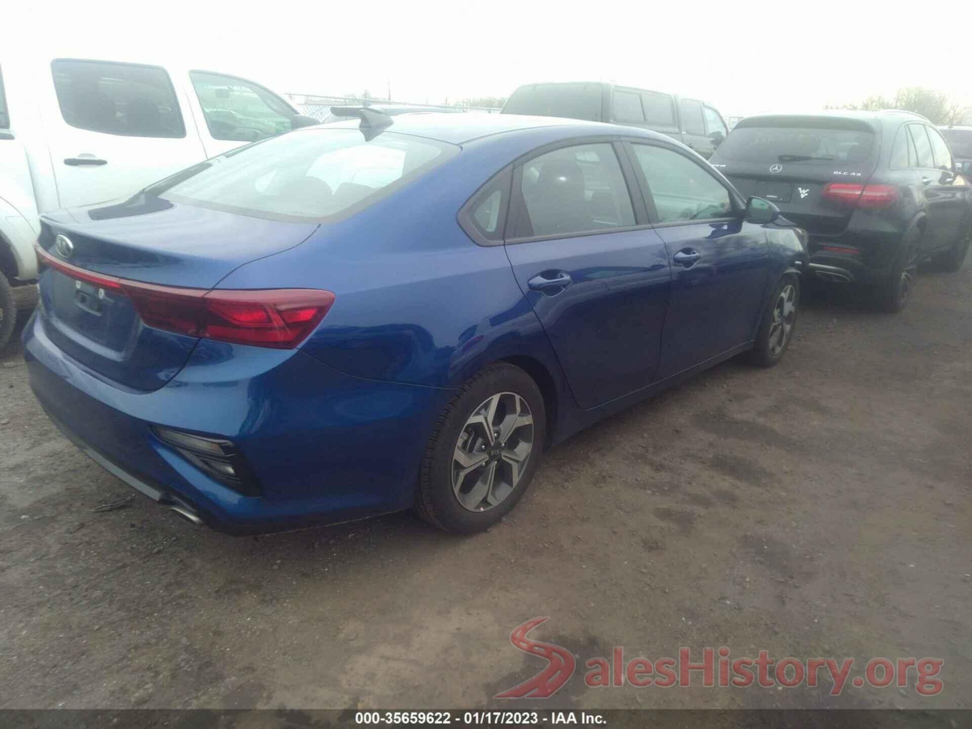 3KPF24AD7ME387432 2021 KIA FORTE