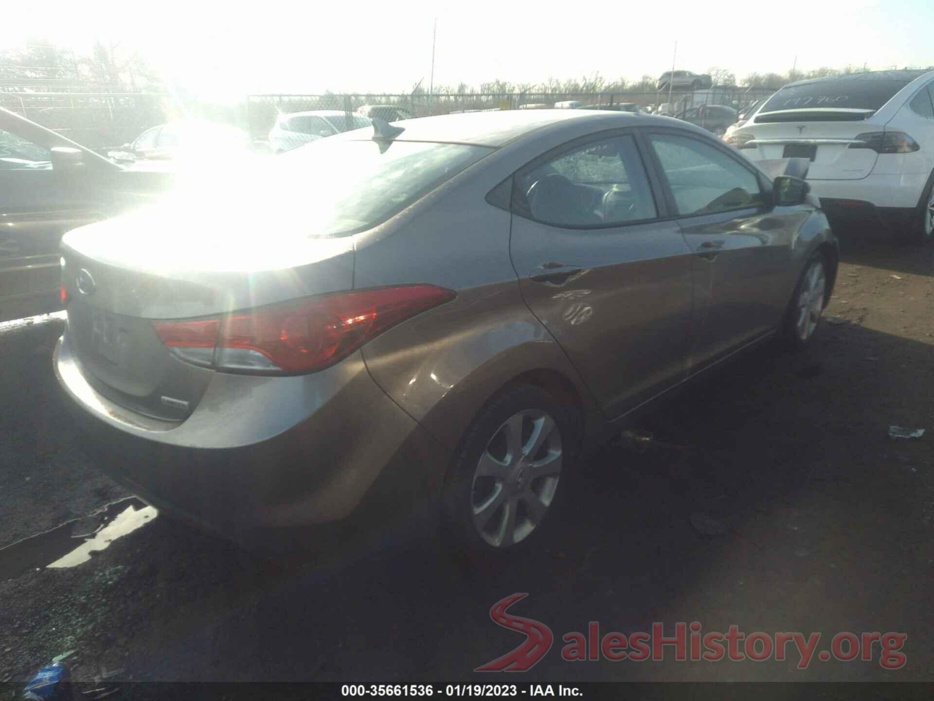 5NPDH4AE3DH424728 2013 HYUNDAI ELANTRA