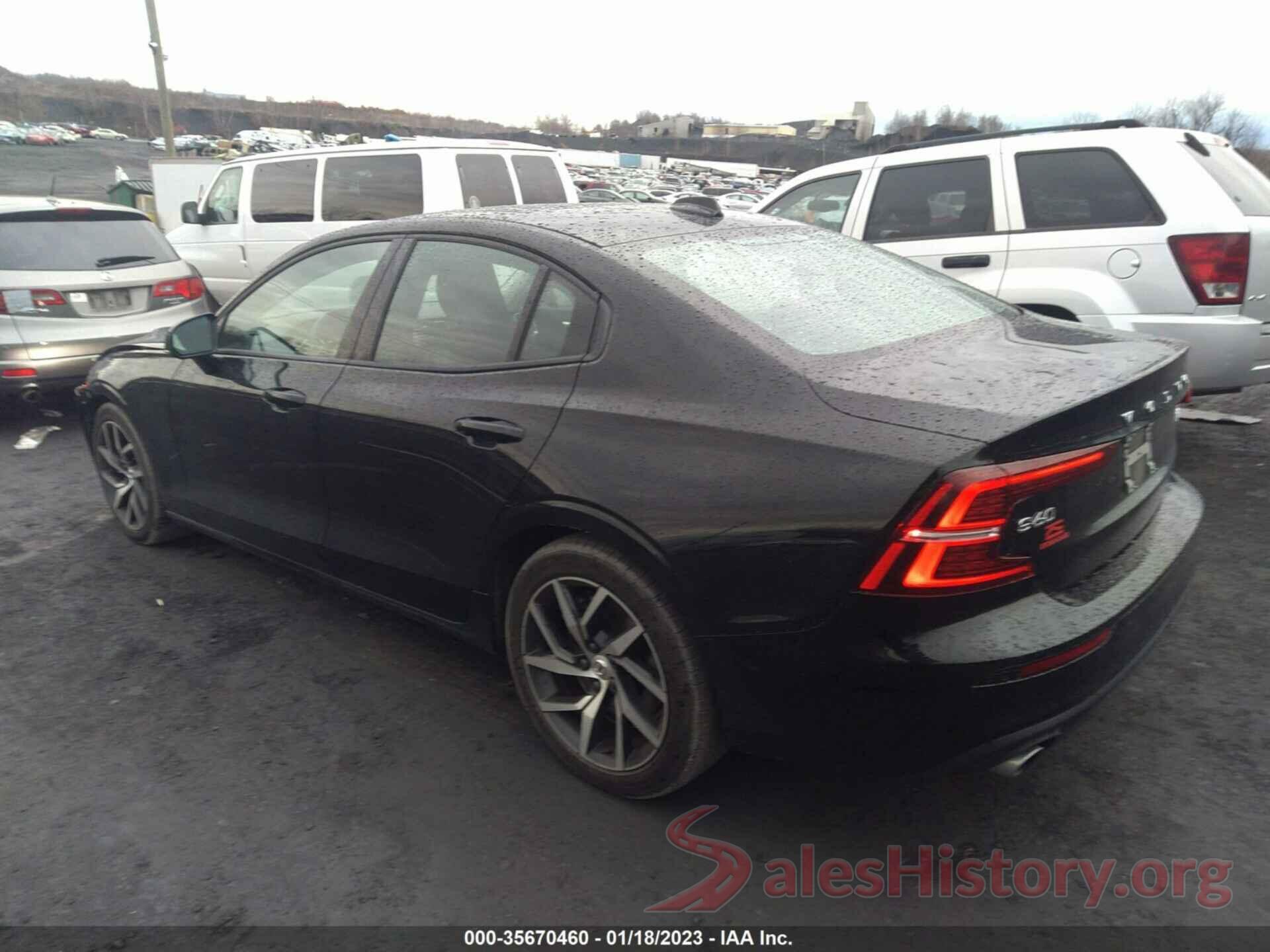 7JRA22TK2KG017367 2019 VOLVO S60