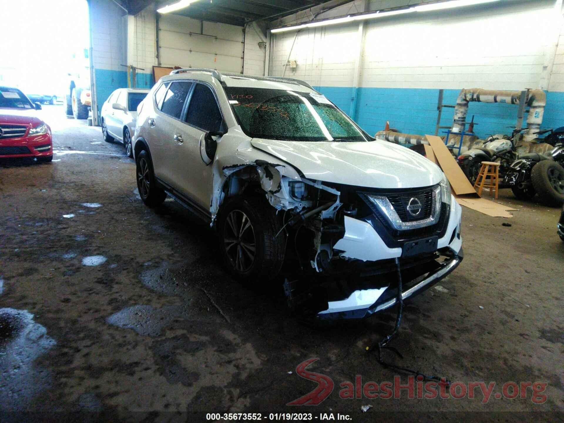 5N1AT2MV6HC849262 2017 NISSAN ROGUE