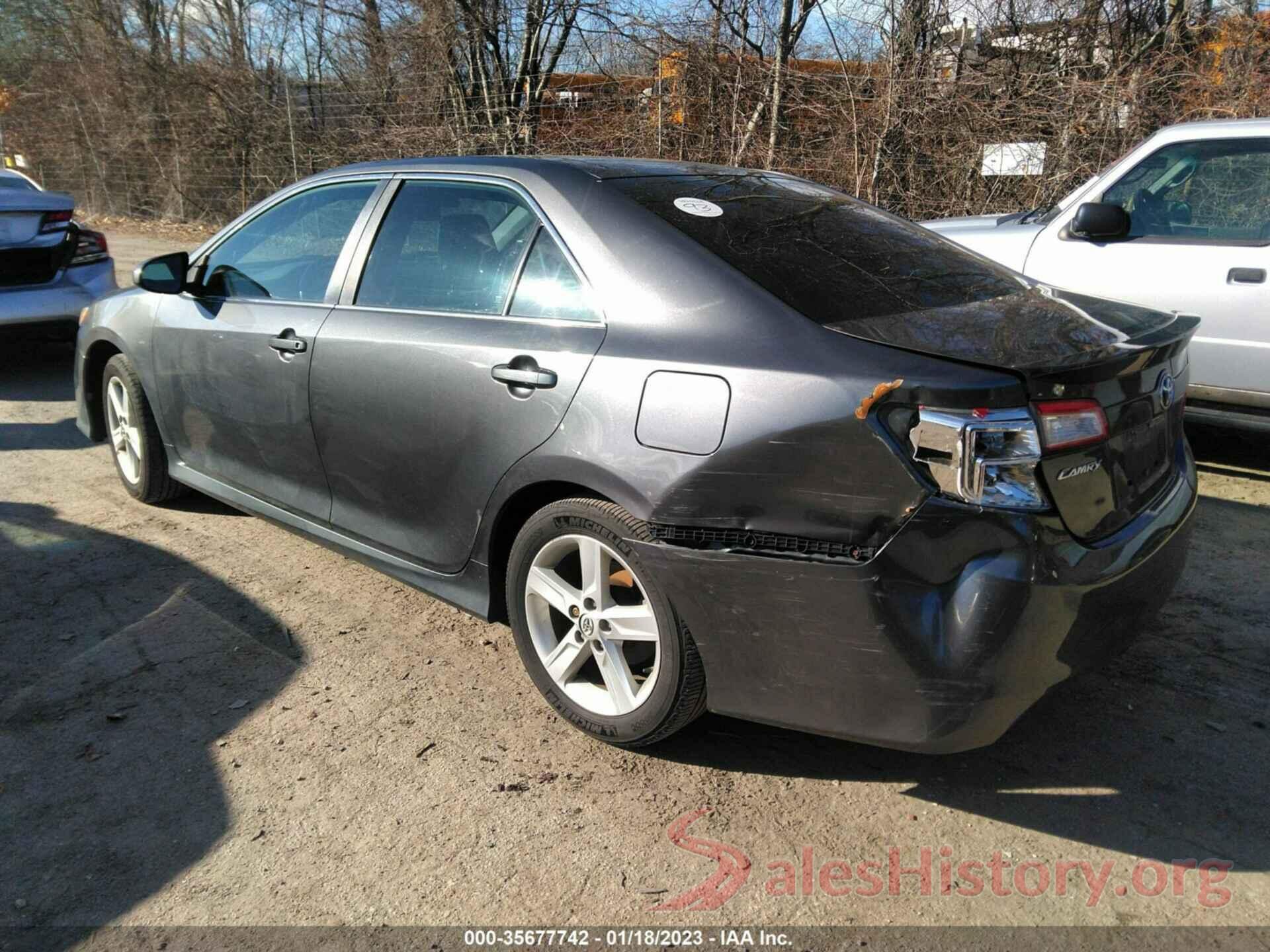 4T1BF1FK3EU764586 2014 TOYOTA CAMRY