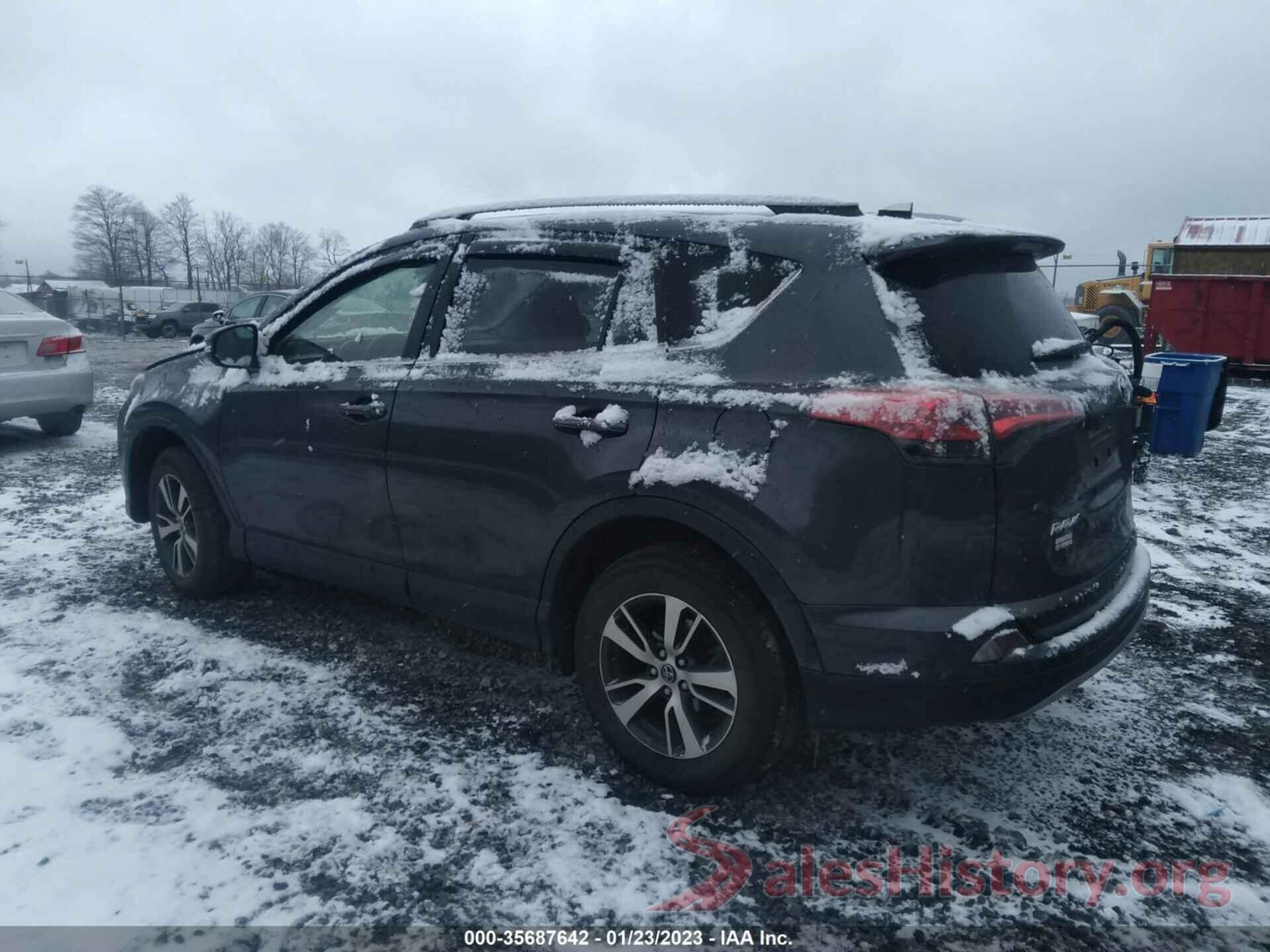 JTMRFREV7JJ175615 2018 TOYOTA RAV4