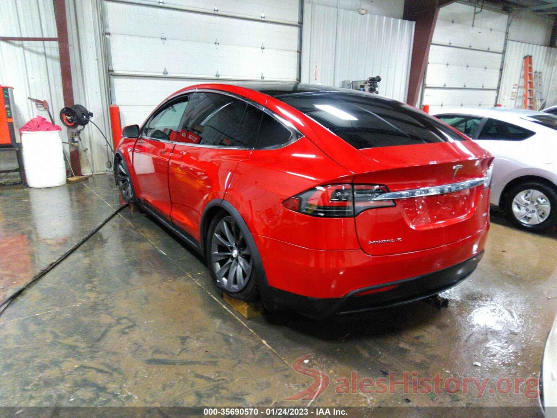 5YJXCBE26GF005033 2016 TESLA MODEL X