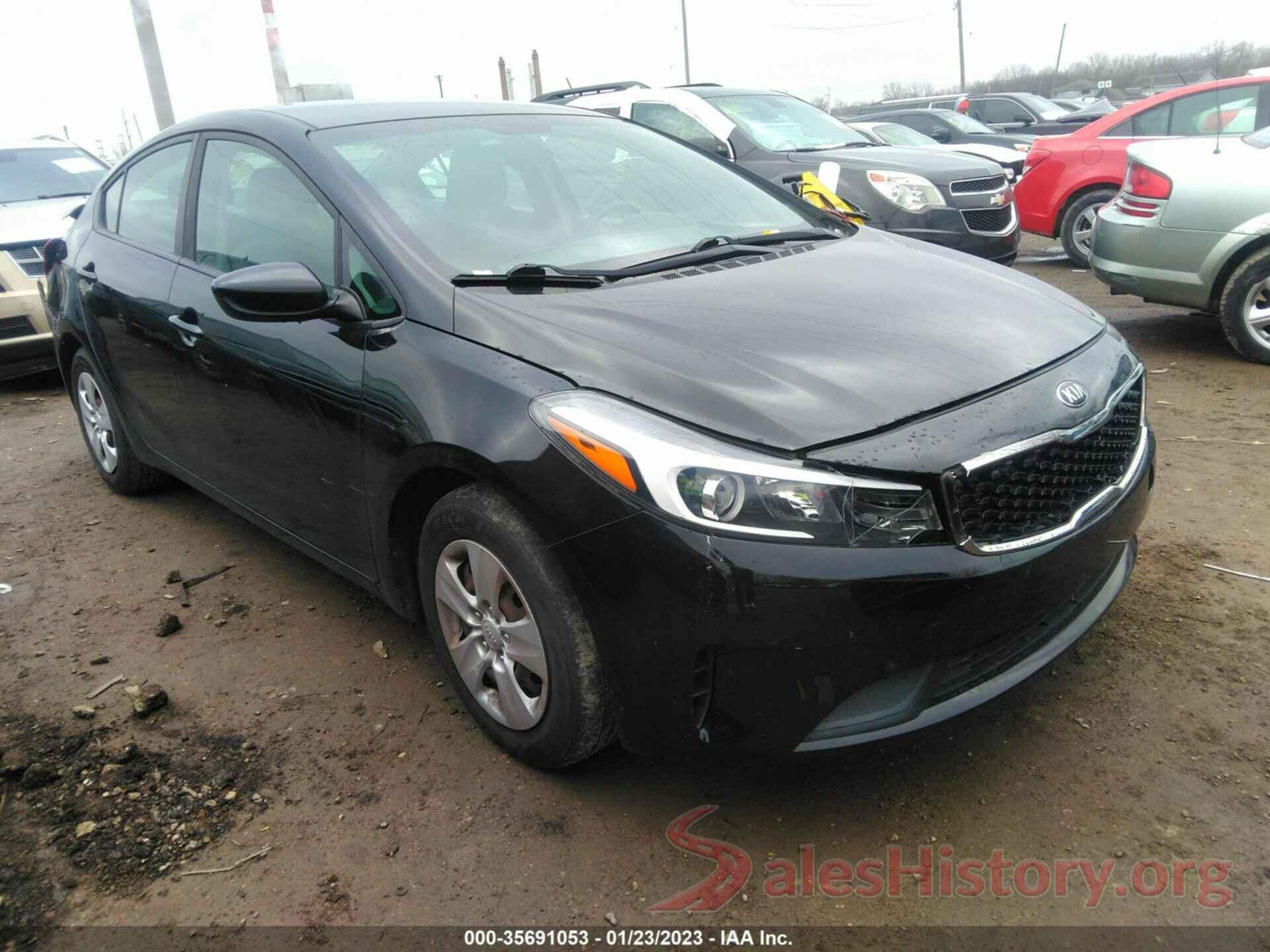 3KPFK4A76HE121559 2017 KIA FORTE