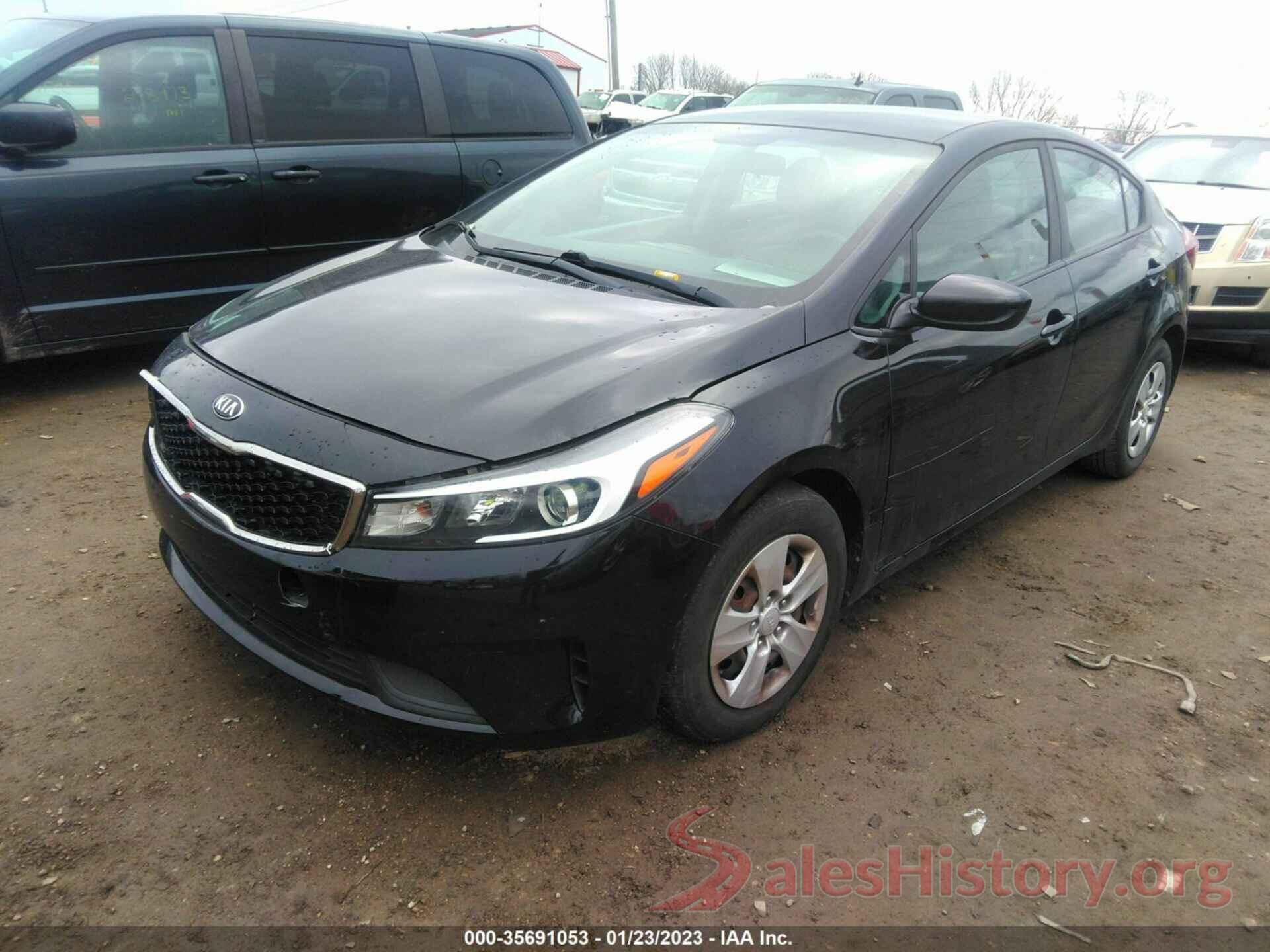 3KPFK4A76HE121559 2017 KIA FORTE