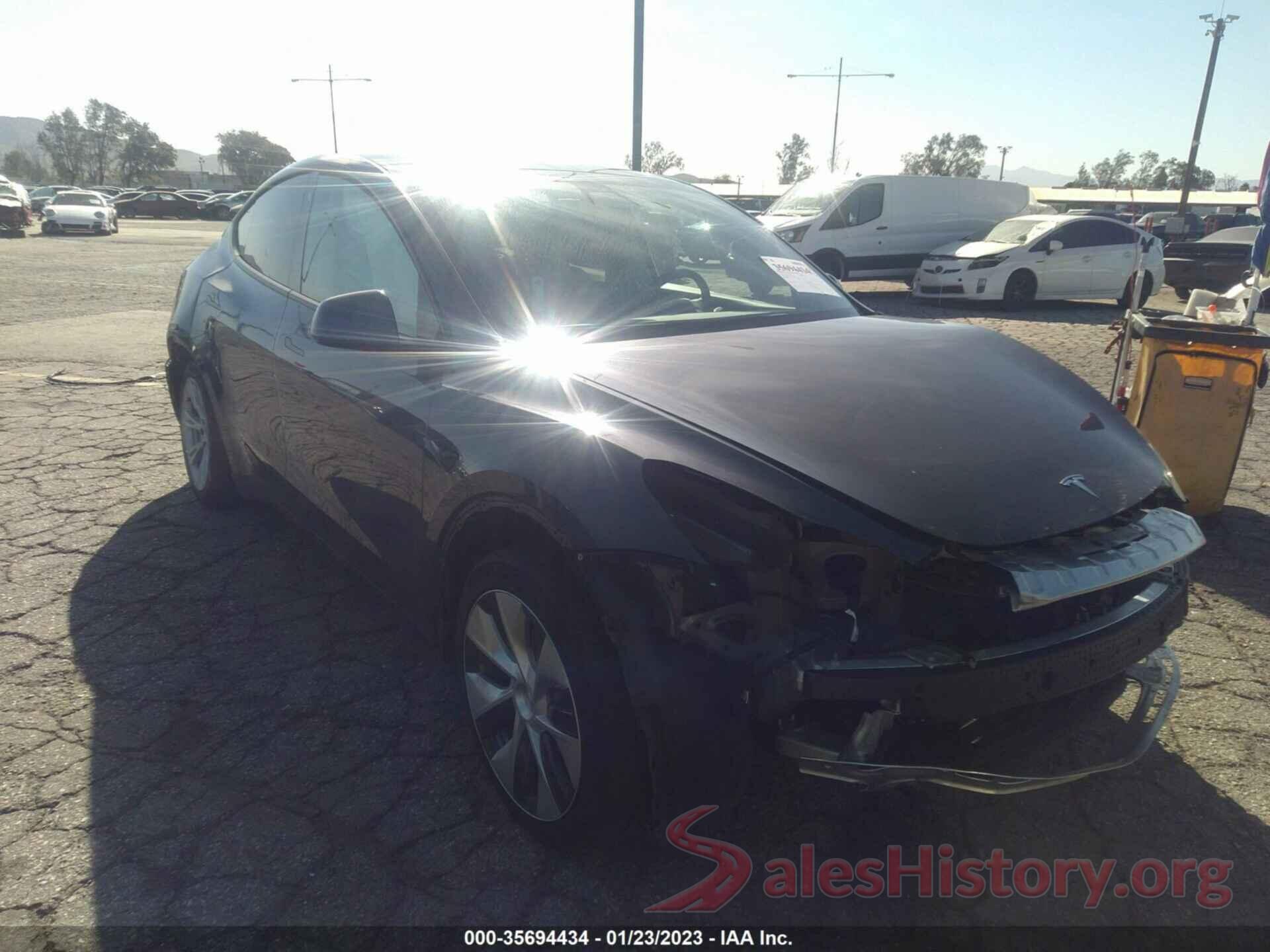 5YJYGDEE3MF213591 2021 TESLA MODEL Y