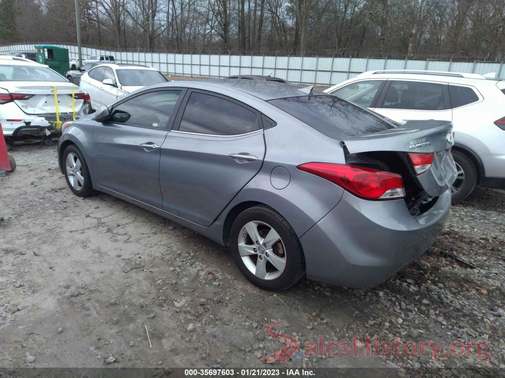 KMHDH4AE5DU987796 2013 HYUNDAI ELANTRA