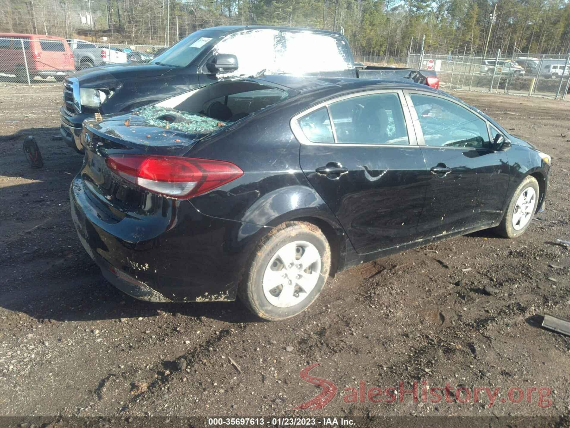 3KPFK4A74HE149747 2017 KIA FORTE