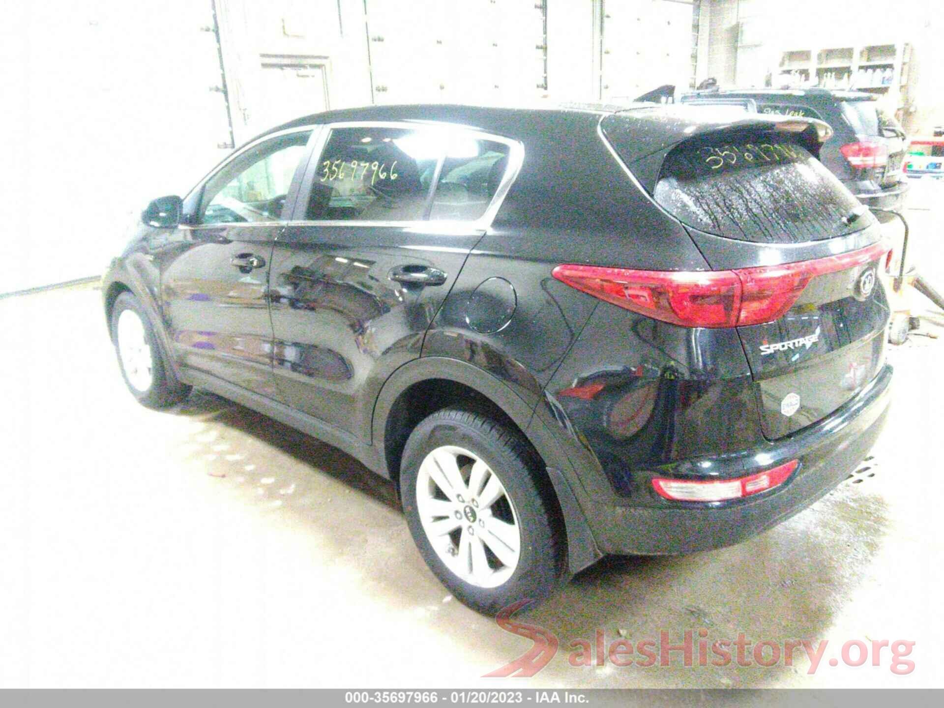 KNDPMCAC3J7409986 2018 KIA SPORTAGE