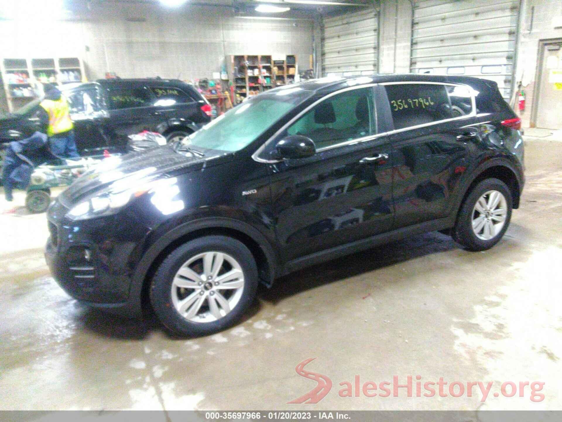 KNDPMCAC3J7409986 2018 KIA SPORTAGE