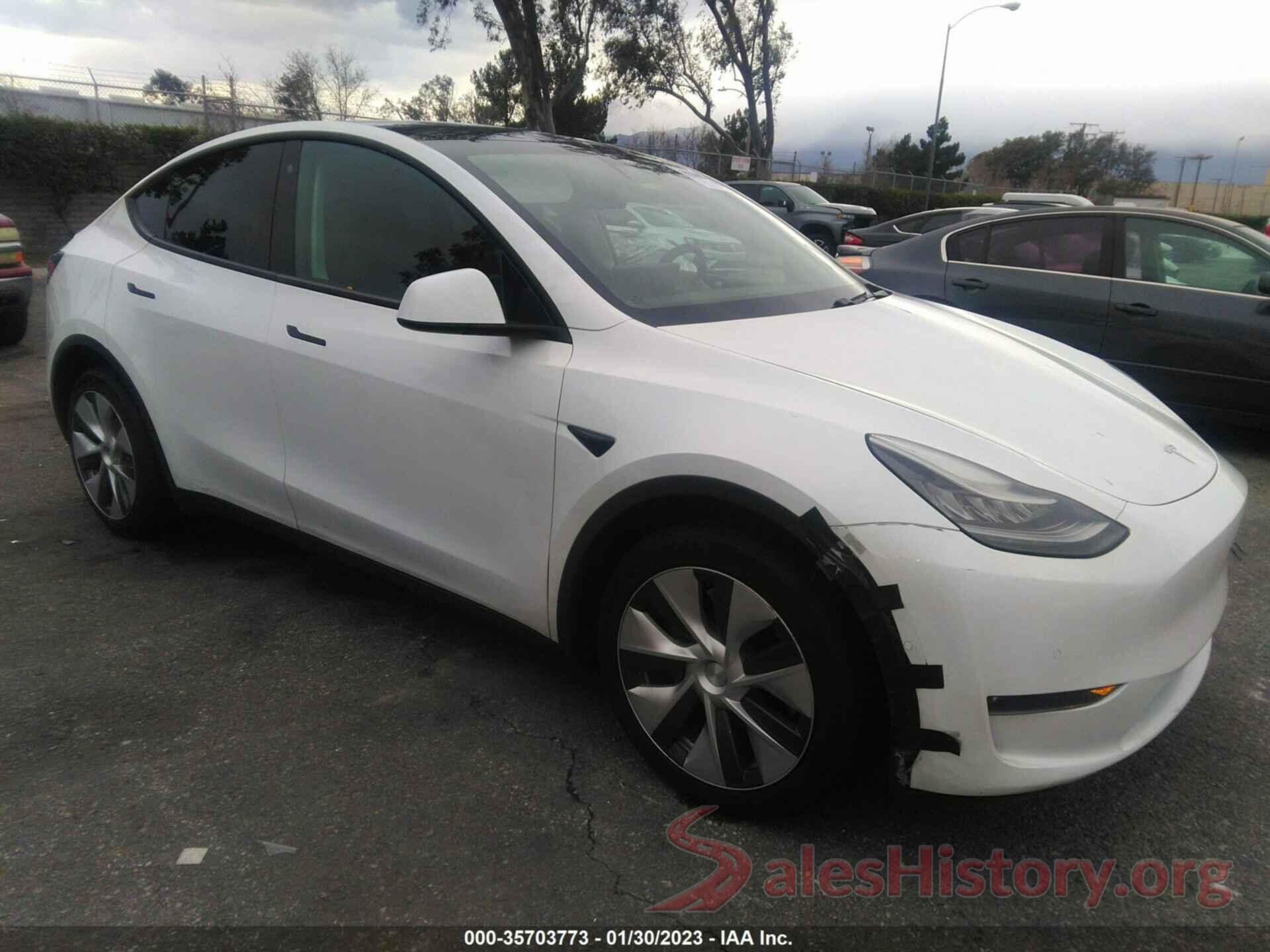 5YJYGDEE5LF053924 2020 TESLA MODEL Y