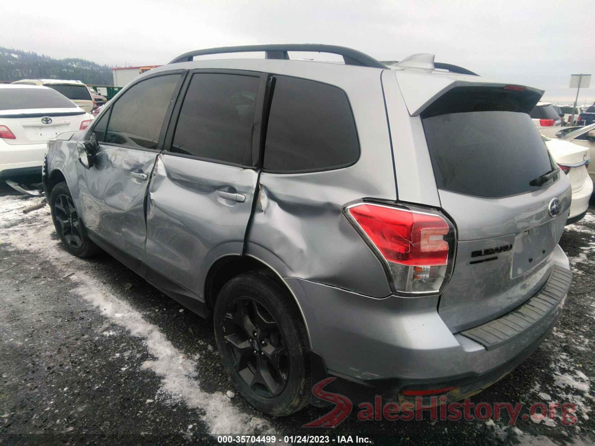 JF2SJAGC7JH552241 2018 SUBARU FORESTER