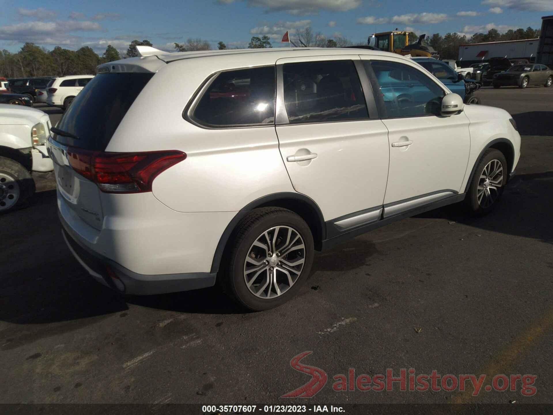 JA4AD3A38HZ037995 2017 MITSUBISHI OUTLANDER