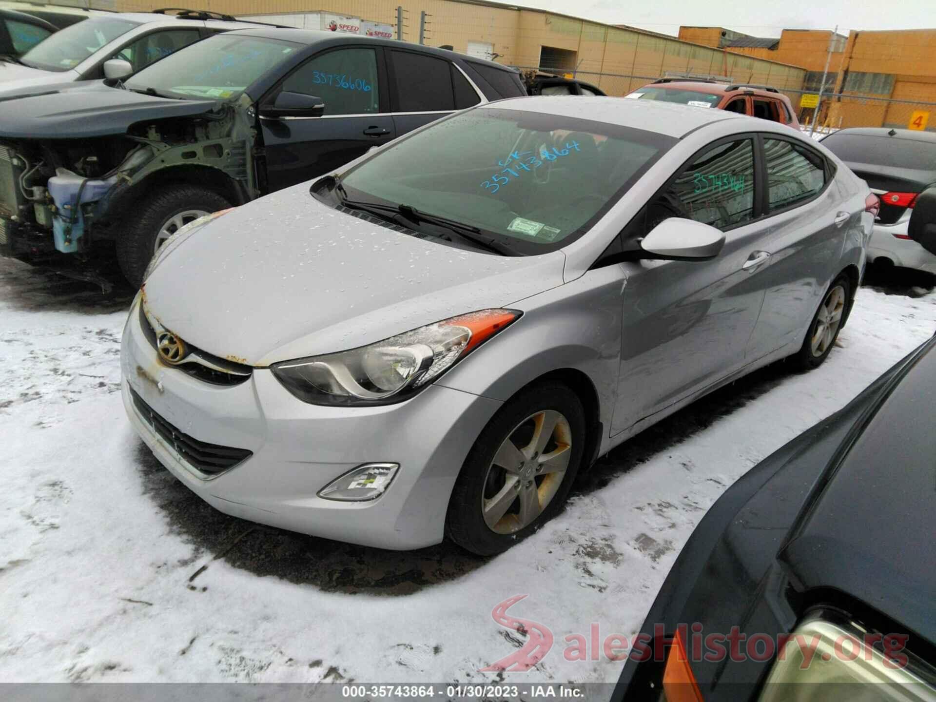 KMHDH4AE8DU953190 2013 HYUNDAI ELANTRA