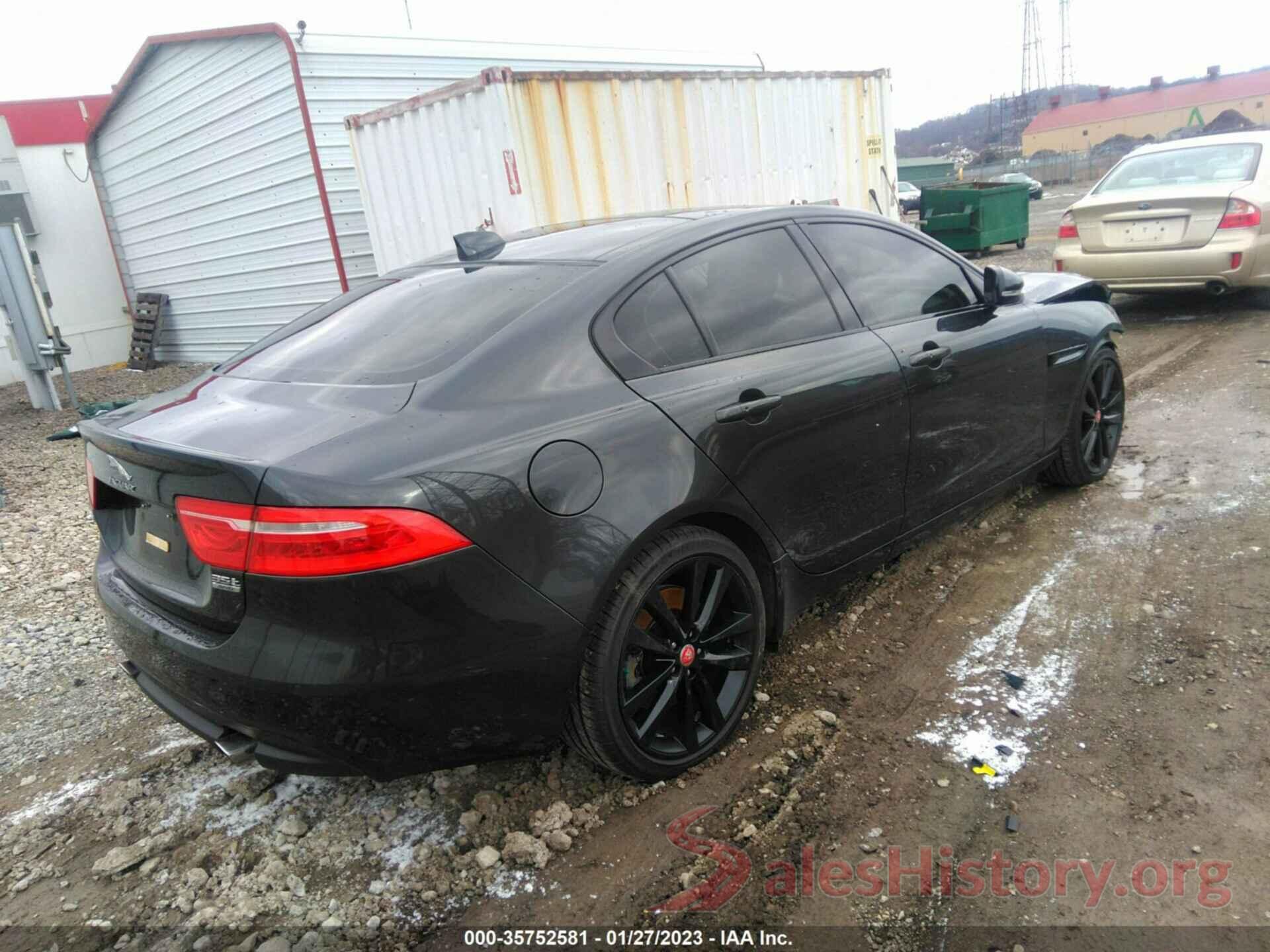 SAJAK4BV9HA965848 2017 JAGUAR XE