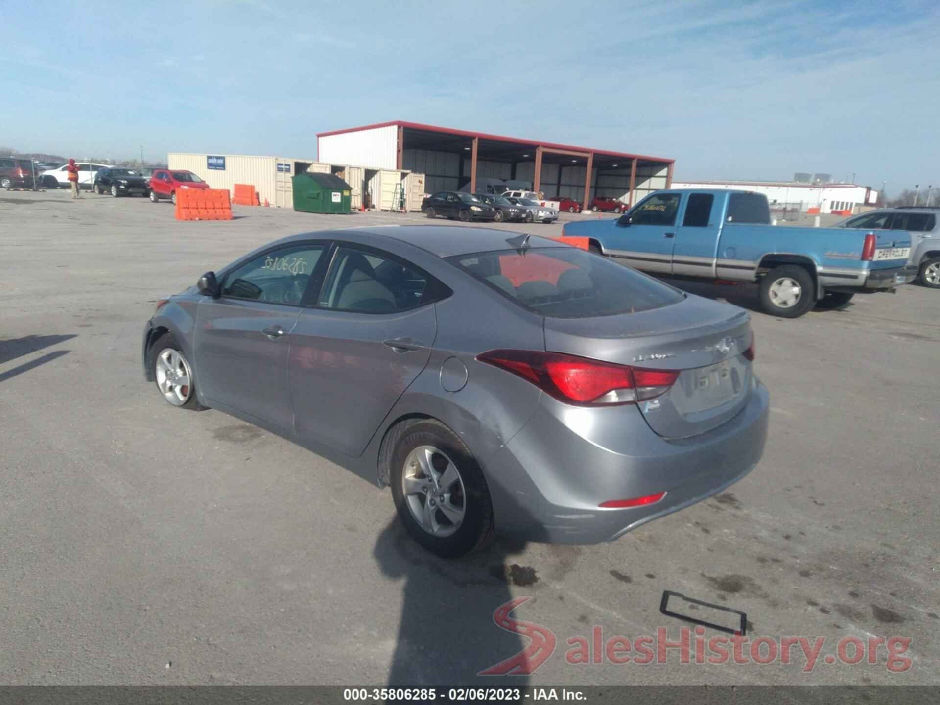 5NPDH4AE9FH579593 2015 HYUNDAI ELANTRA