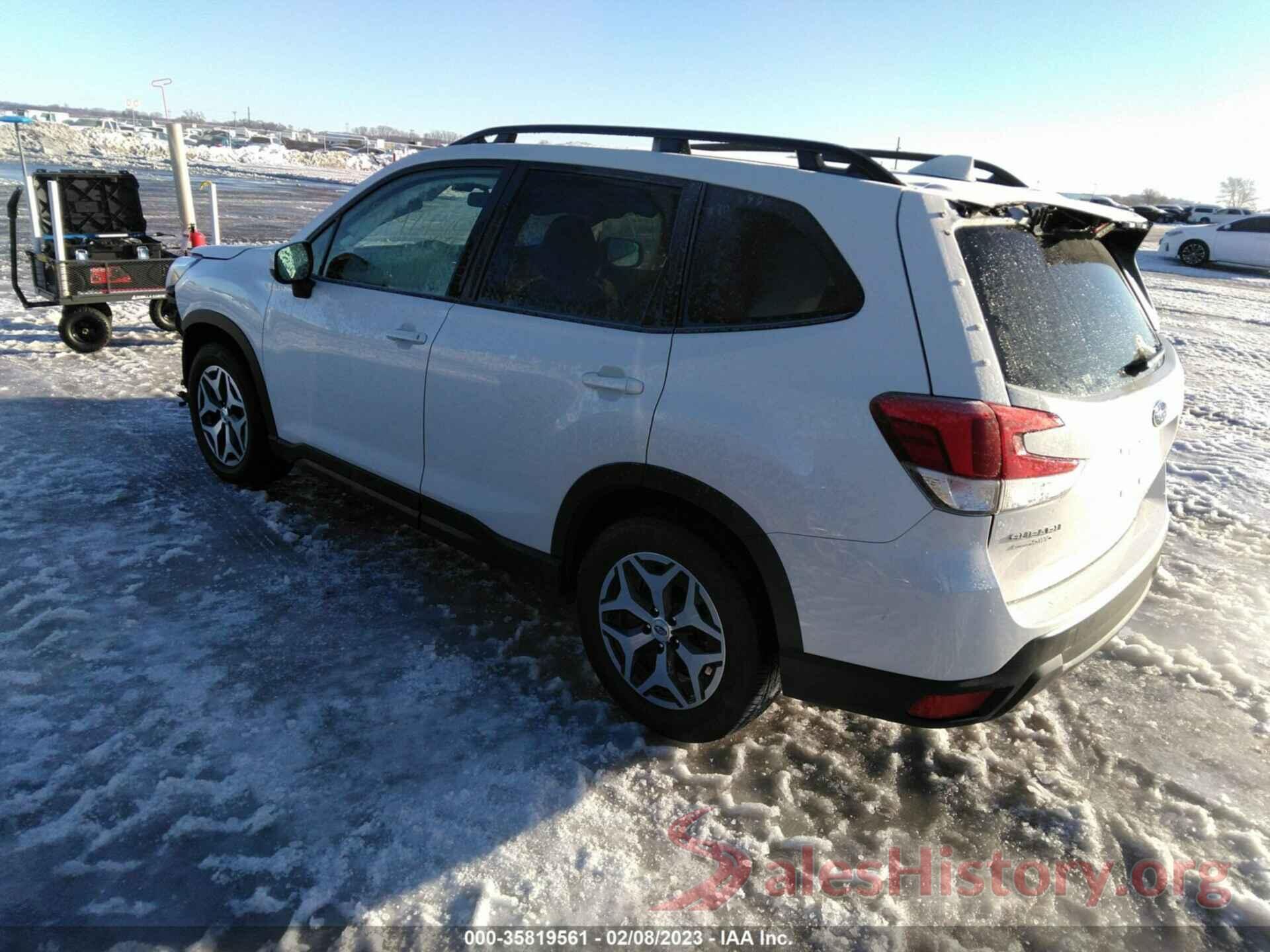 JF2SKAEC8NH406856 2022 SUBARU FORESTER