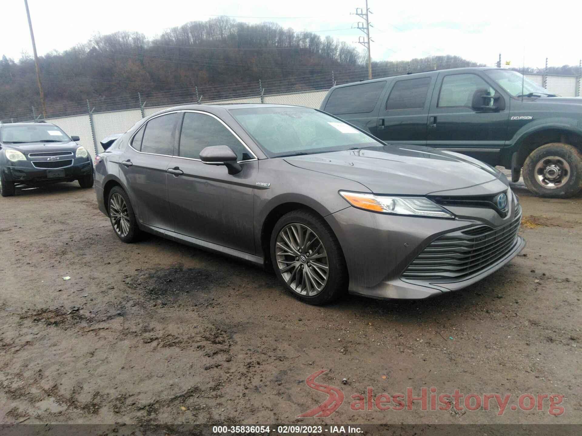 4T1B21HKXJU003024 2018 TOYOTA CAMRY