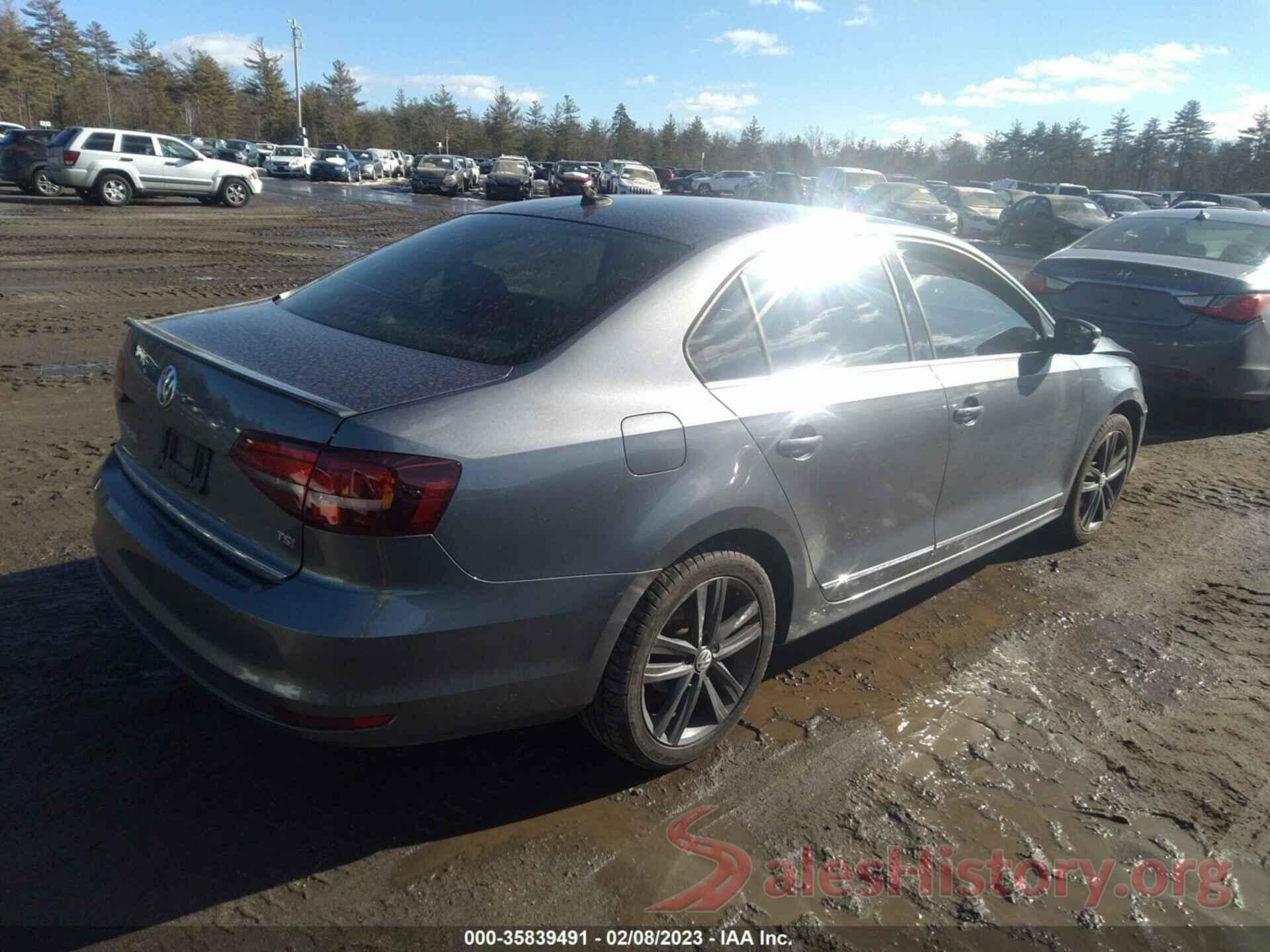 3VWL17AJ9JM212465 2018 VOLKSWAGEN JETTA