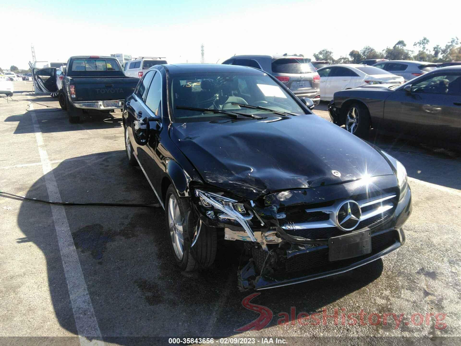 55SWF8DB0KU306282 2019 MERCEDES-BENZ C-CLASS