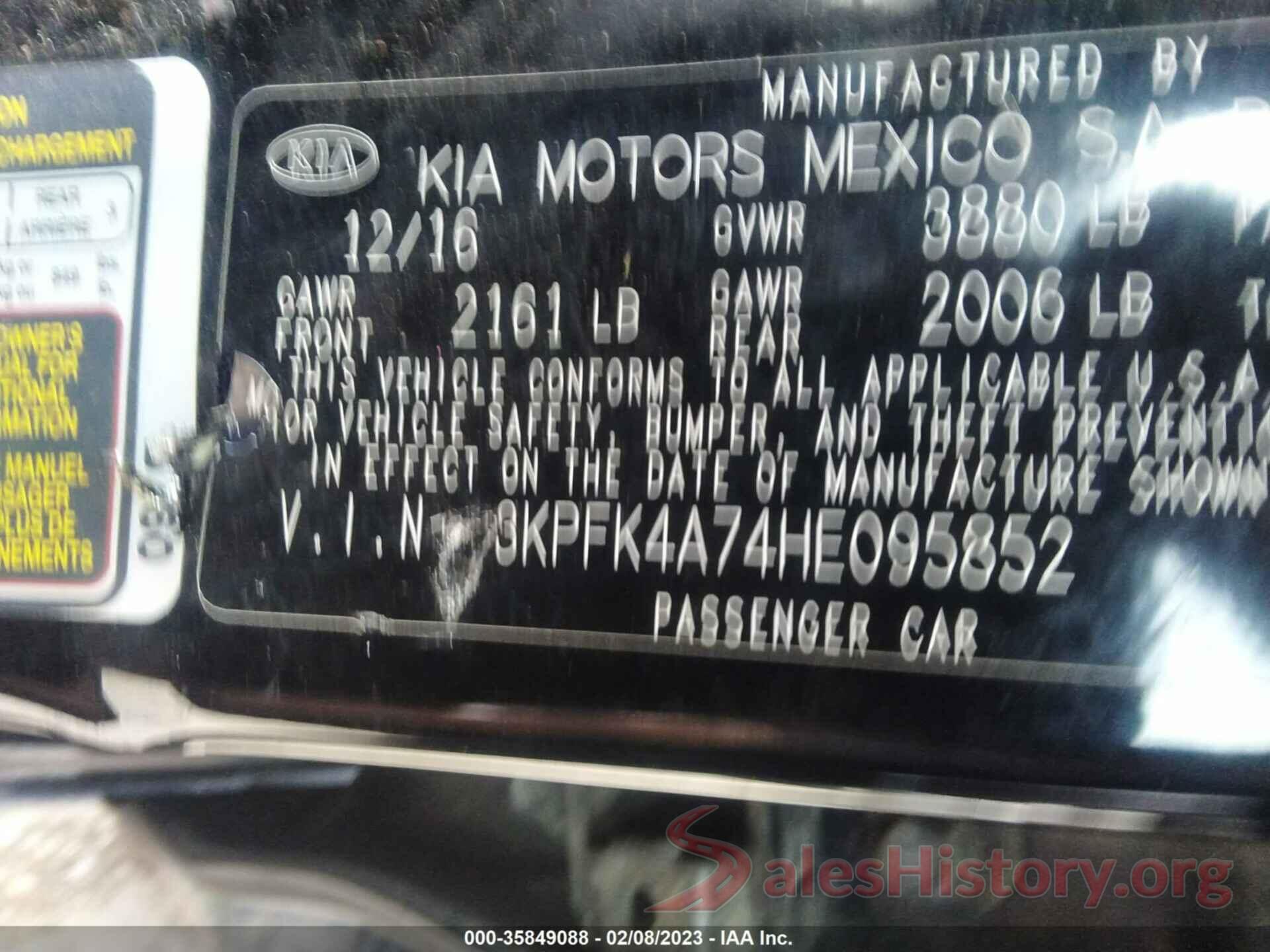 3KPFK4A74HE095852 2017 KIA FORTE