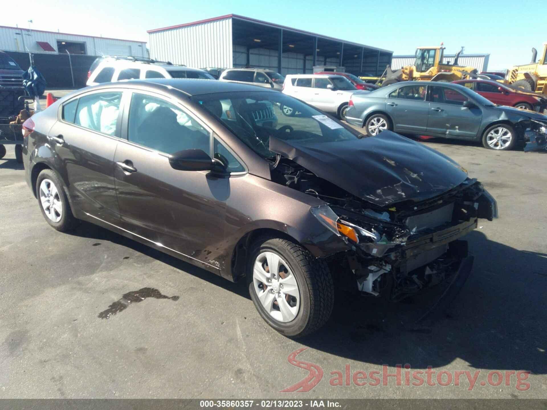 3KPFK4A73JE182194 2018 KIA FORTE