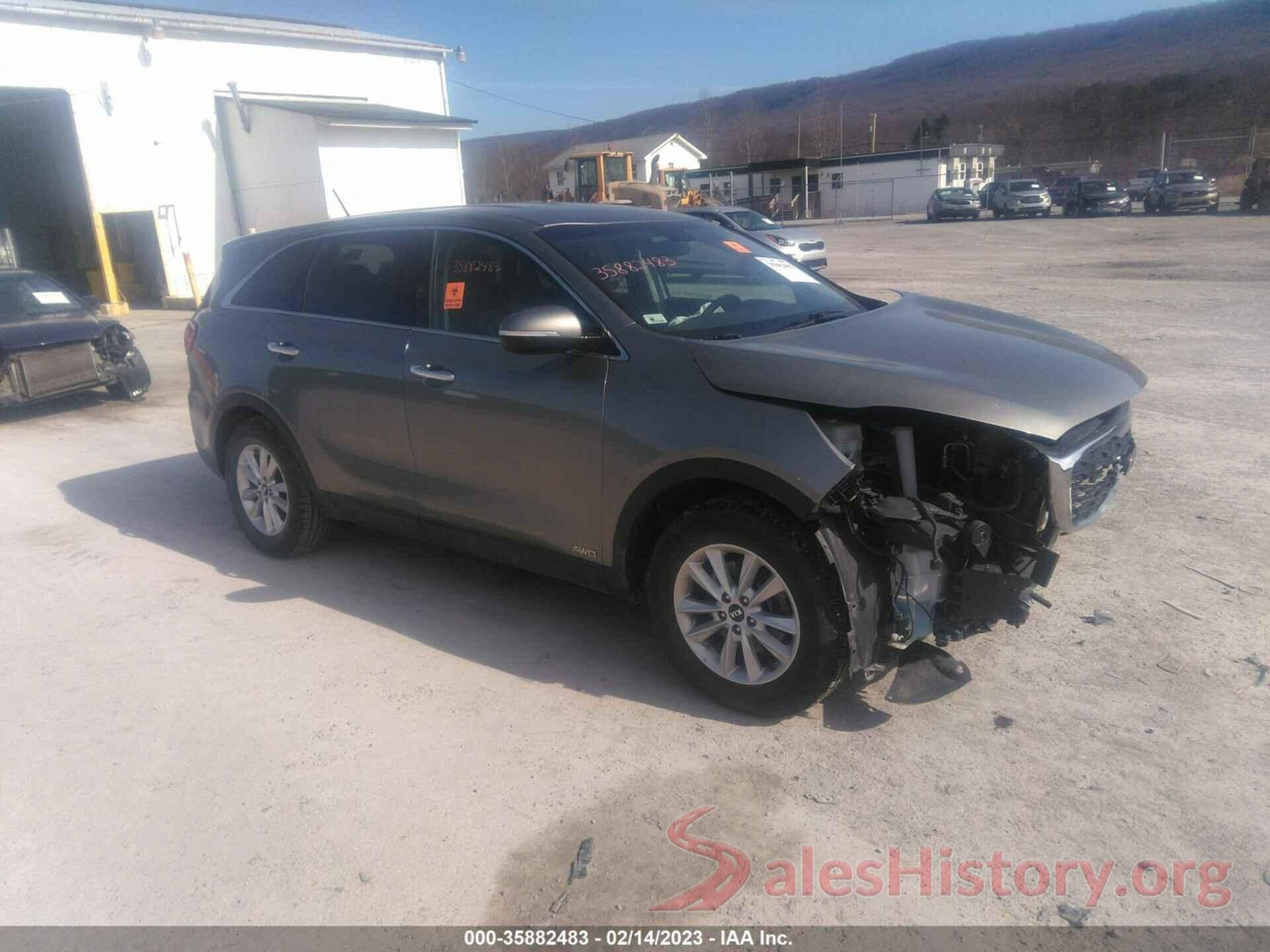 5XYPGDA36KG552576 2019 KIA SORENTO