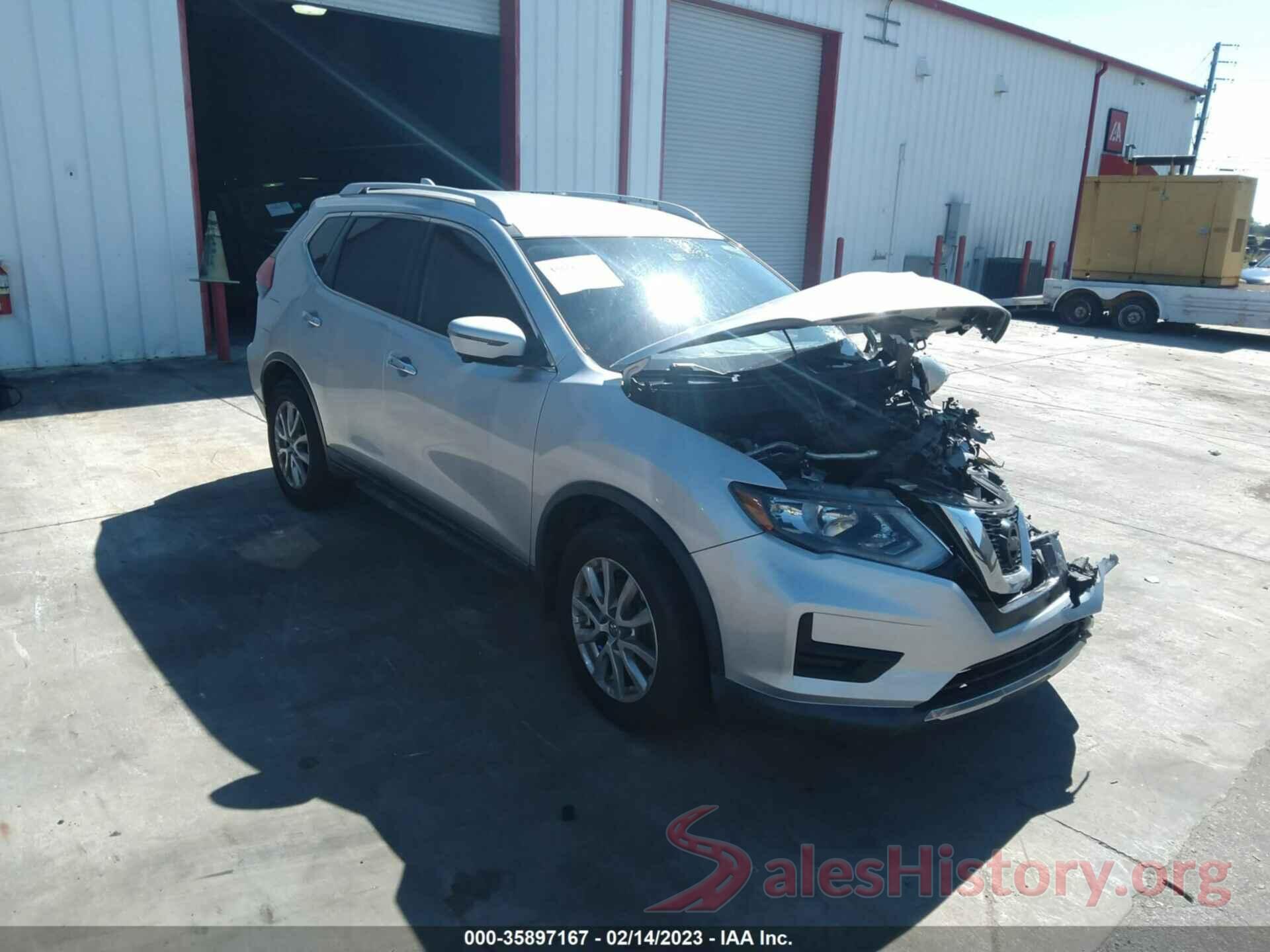 KNMAT2MT7HP533770 2017 NISSAN ROGUE