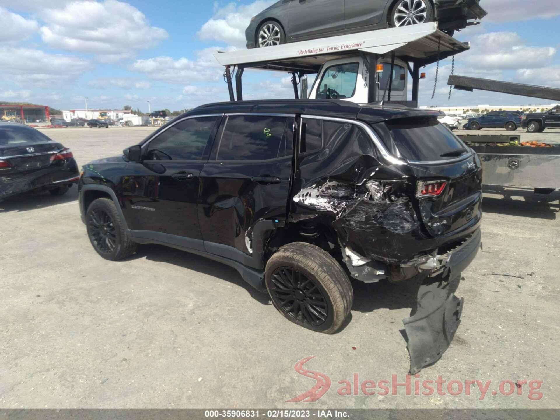 3C4NJDBB4JT479827 2018 JEEP COMPASS