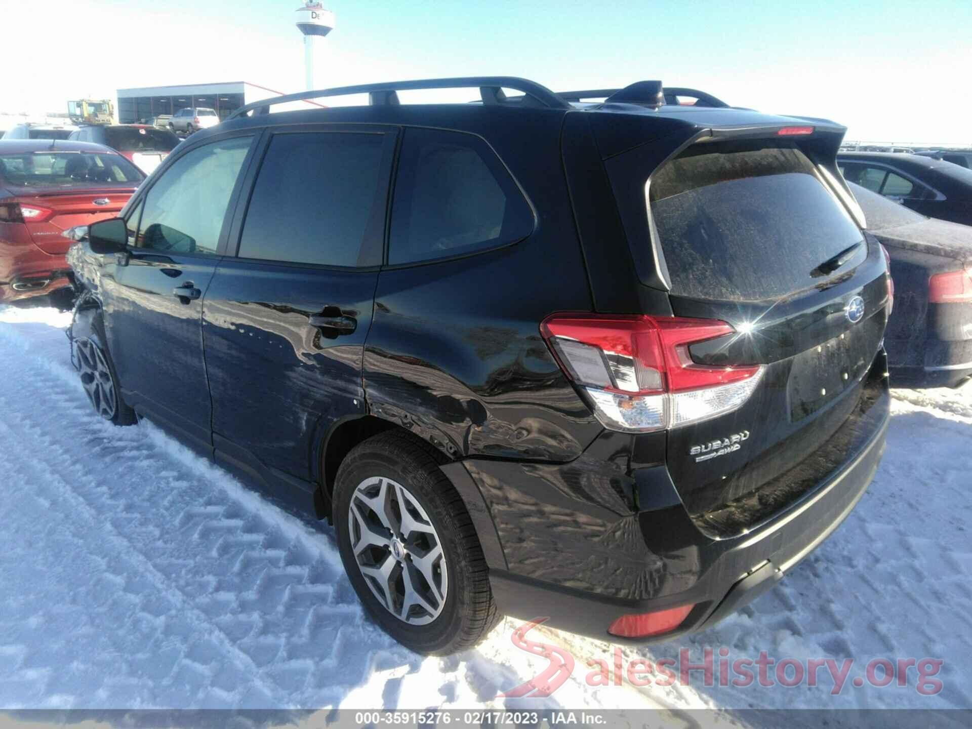 JF2SKAEC7NH481693 2022 SUBARU FORESTER