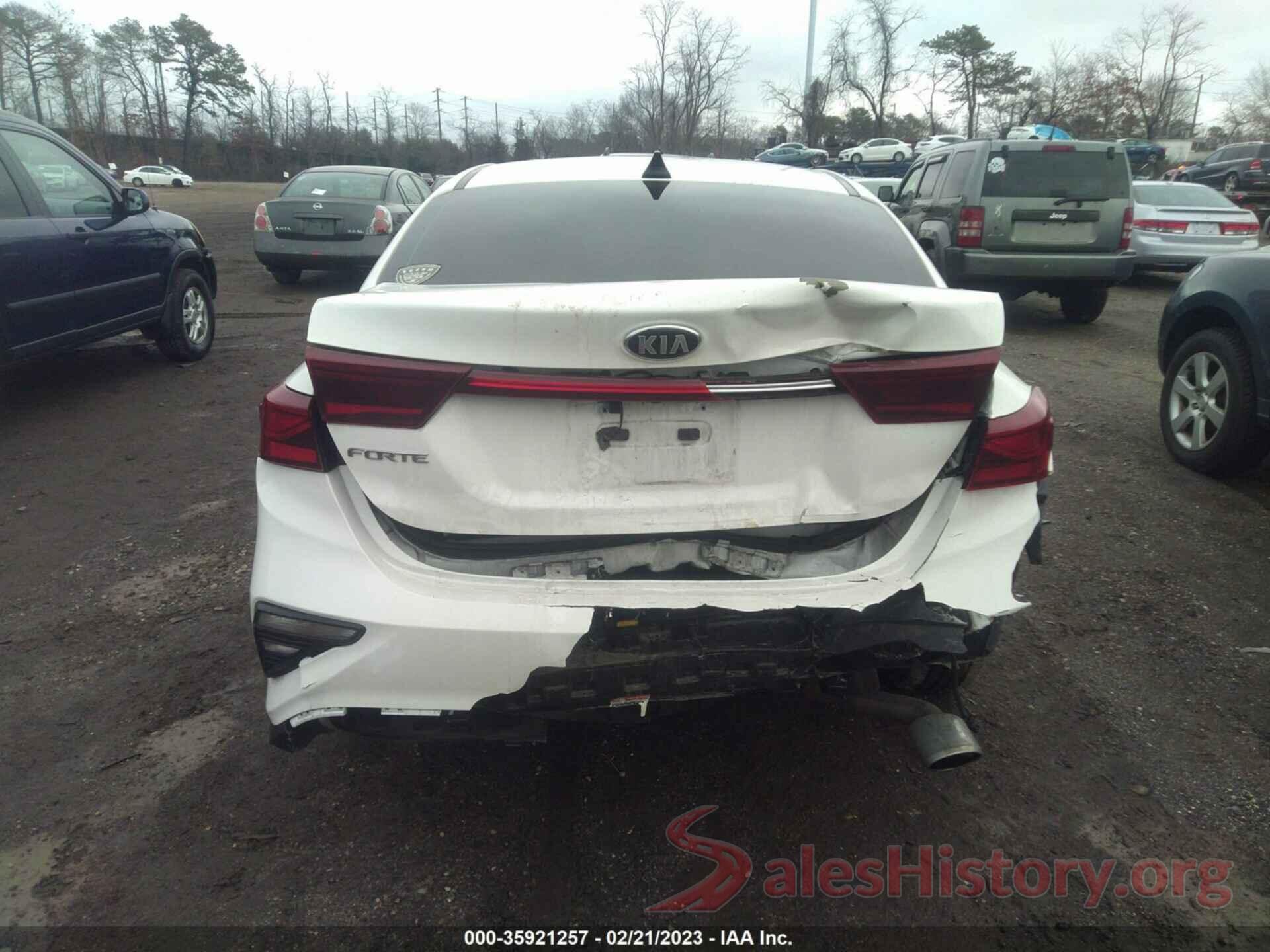 3KPF24AD8KE078940 2019 KIA FORTE