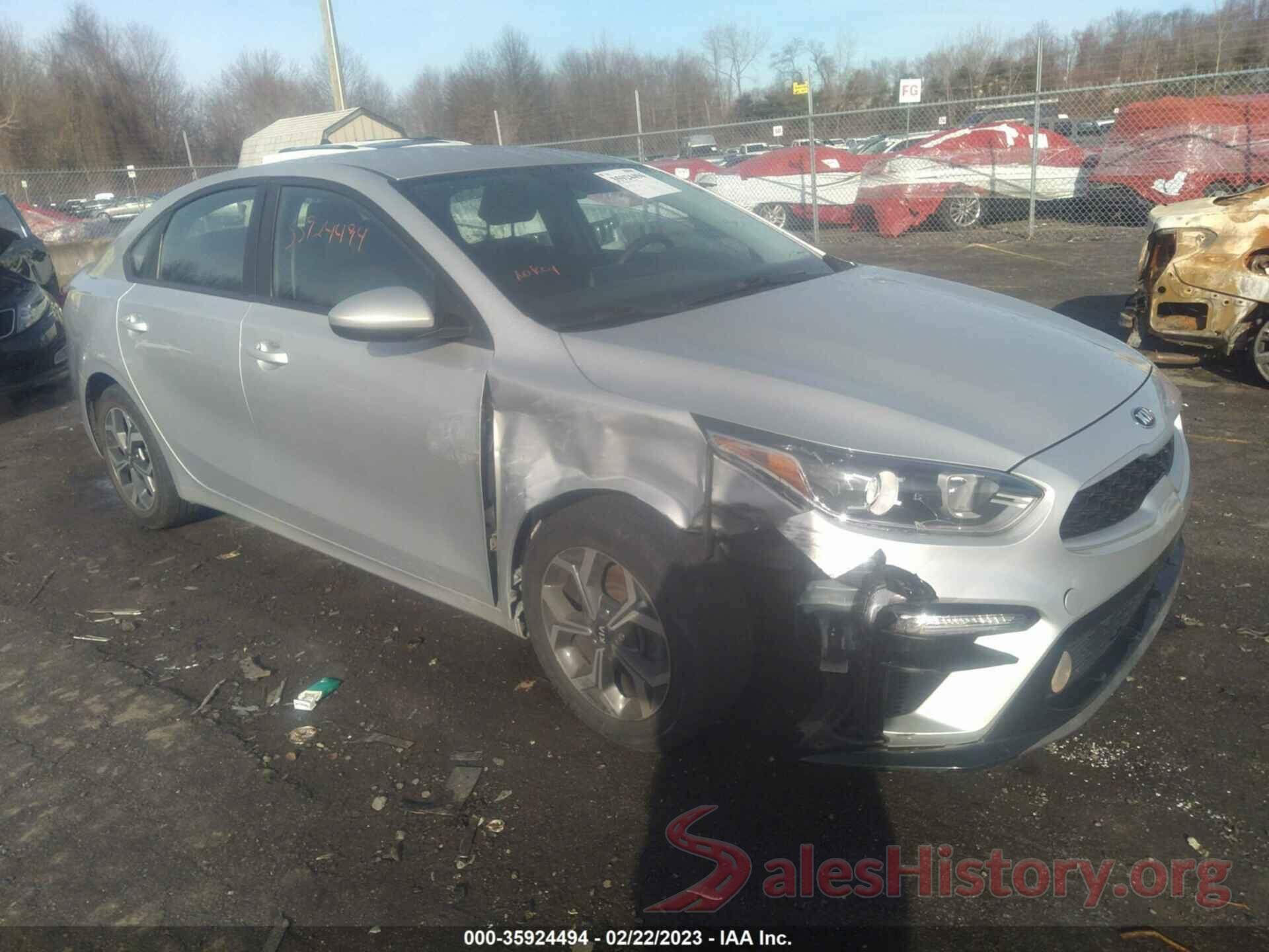 3KPF24AD0KE132165 2019 KIA FORTE