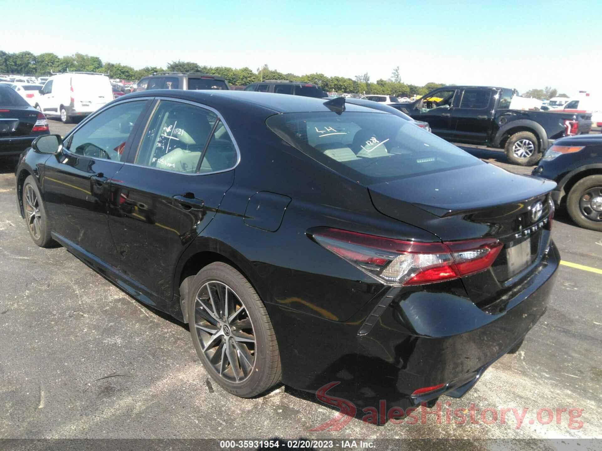 4T1G11AK7MU414209 2021 TOYOTA CAMRY