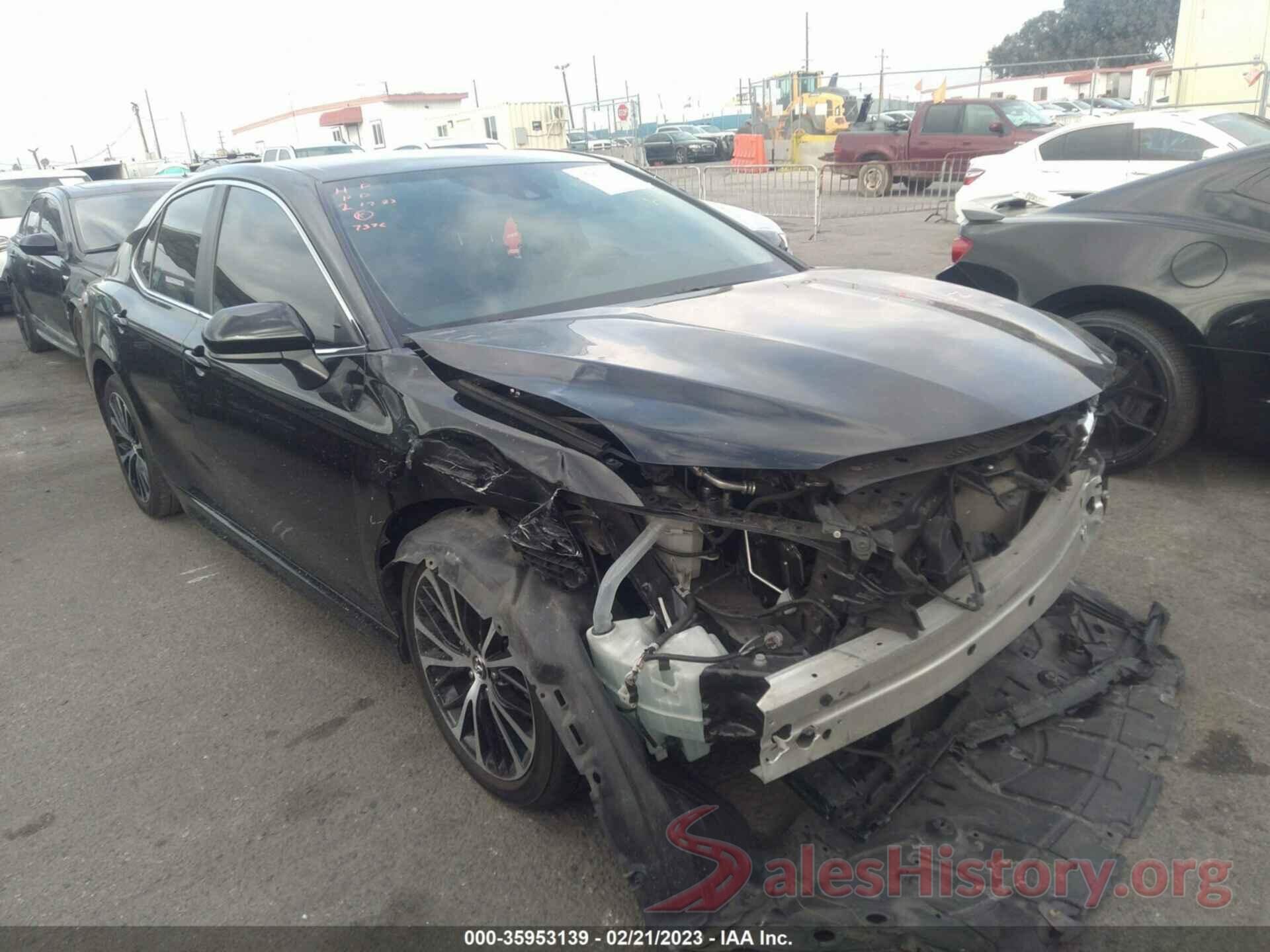 4T1B11HK0KU717376 2019 TOYOTA CAMRY