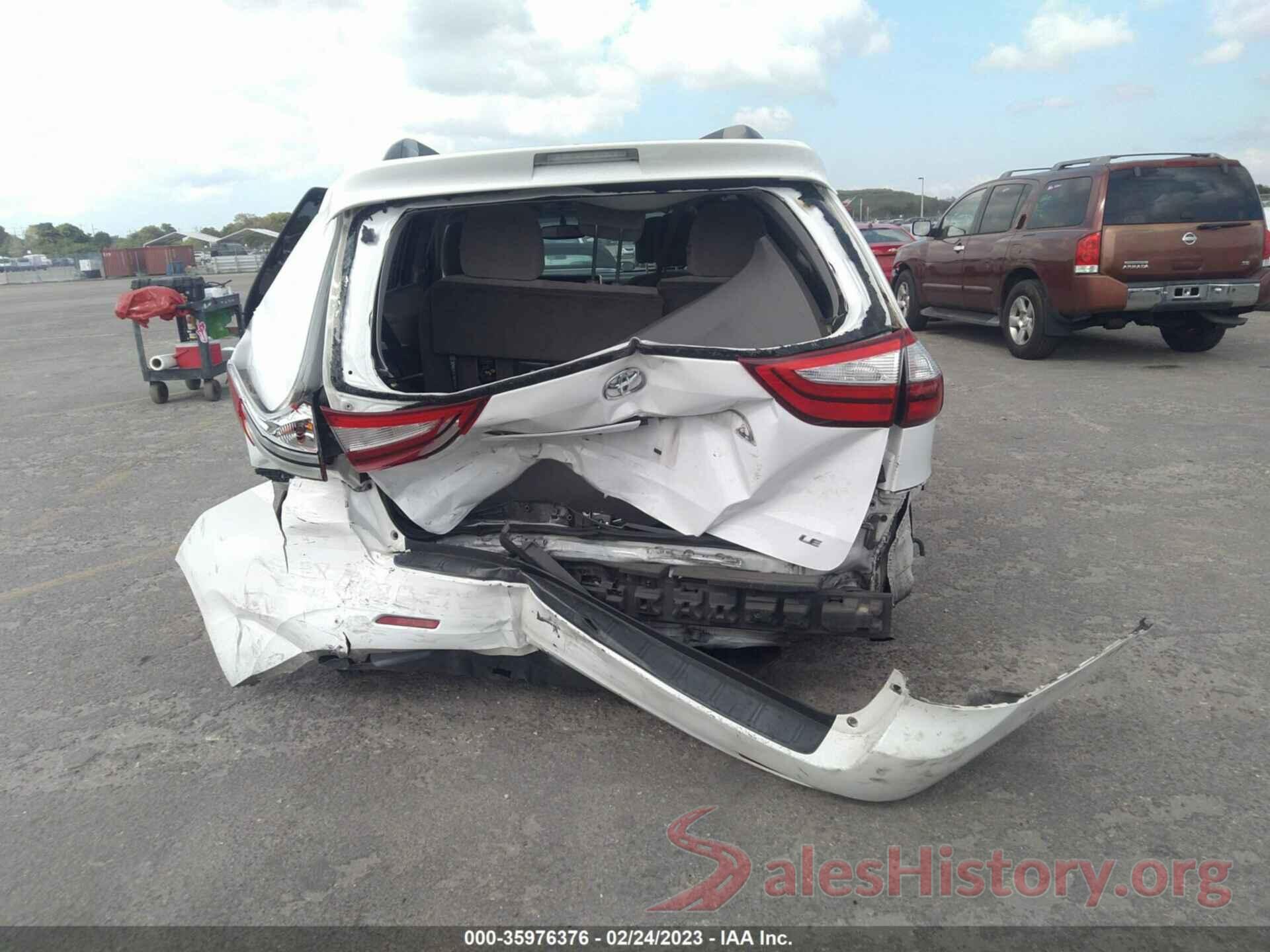 5TDKZ3DC8HS834496 2017 TOYOTA SIENNA