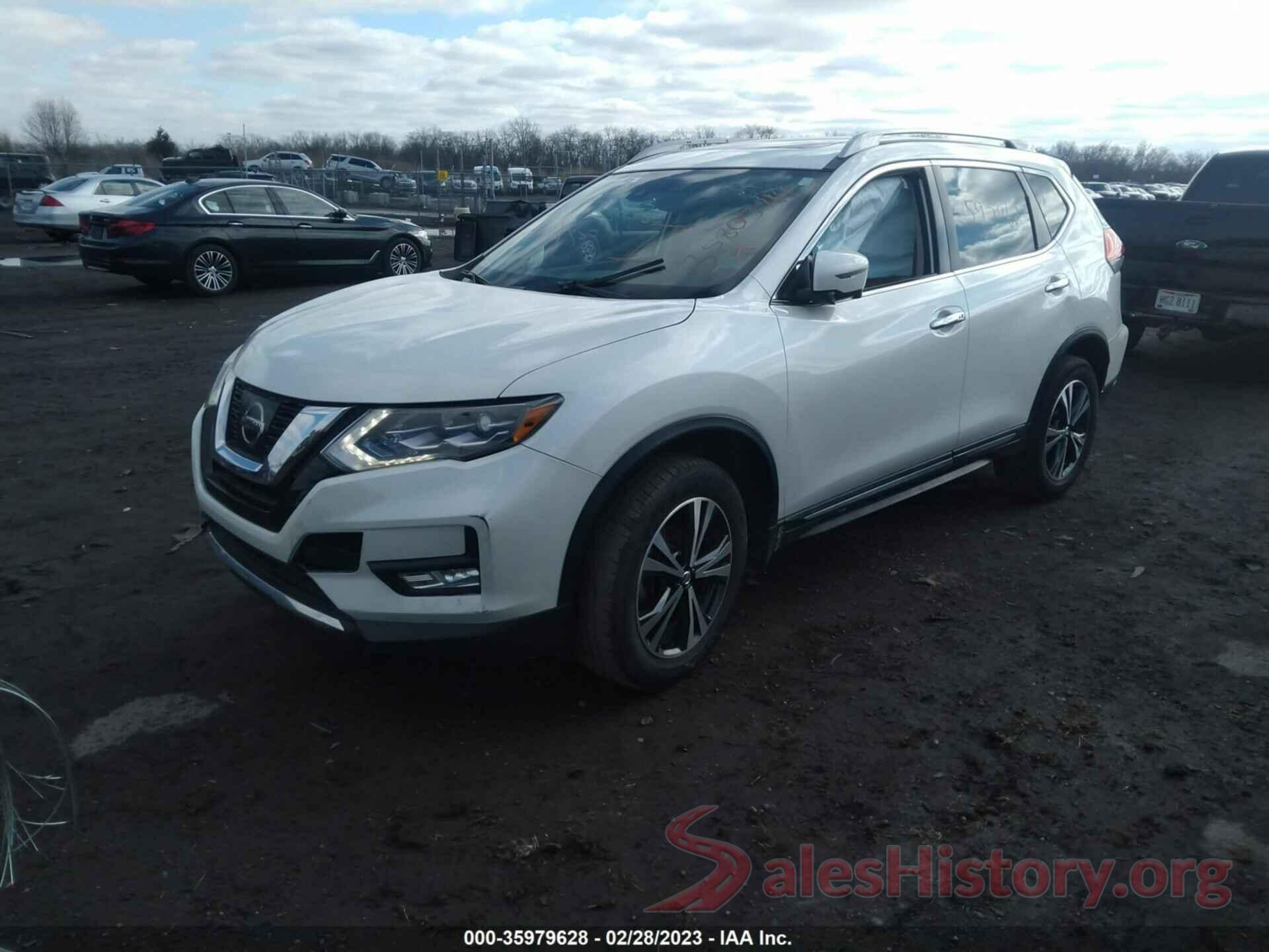 5N1AT2MV9HC745042 2017 NISSAN ROGUE