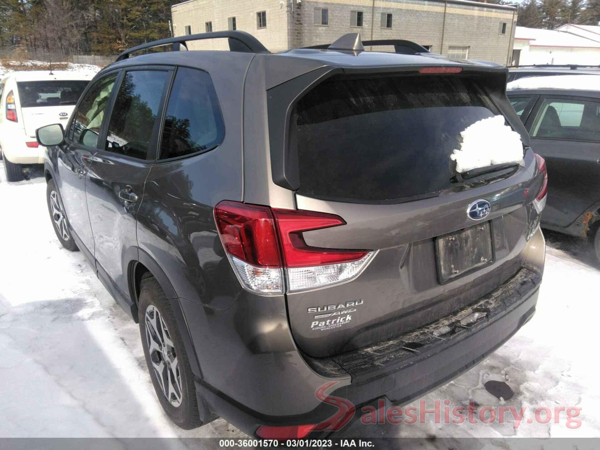 JF2SKAJC2LH486982 2020 SUBARU FORESTER