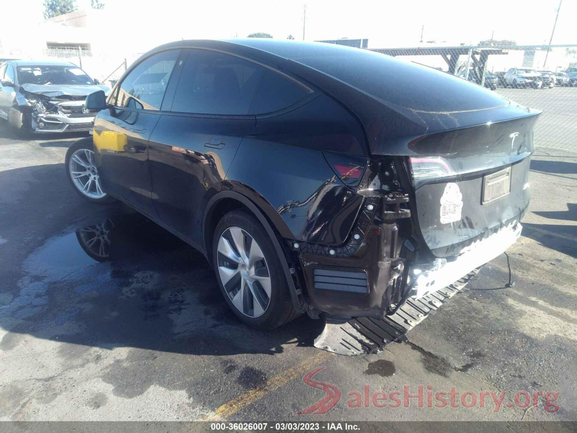 5YJYGDEEXMF273626 2021 TESLA MODEL Y