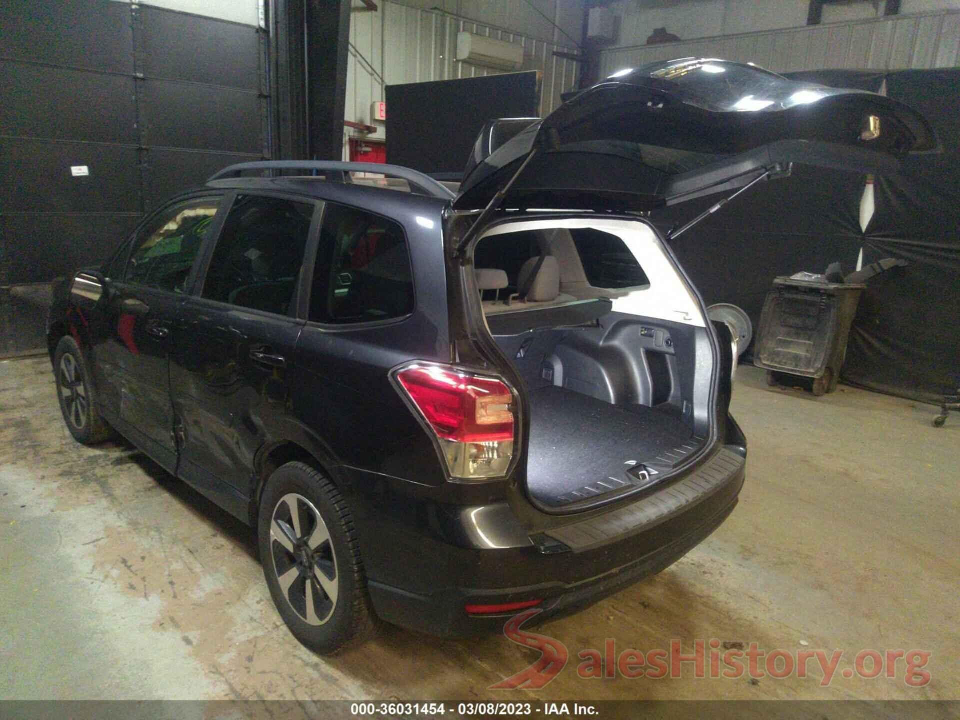 JF2SJADC6JH465838 2018 SUBARU FORESTER