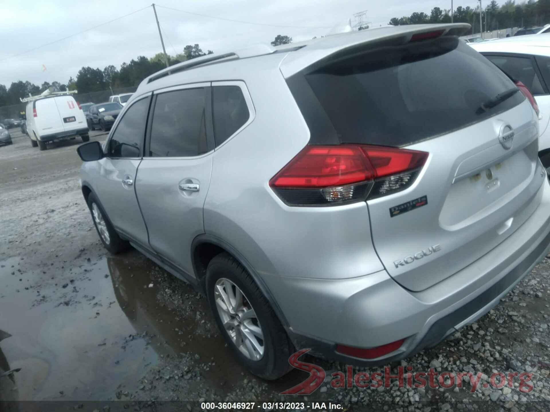 KNMAT2MT0HP561166 2017 NISSAN ROGUE