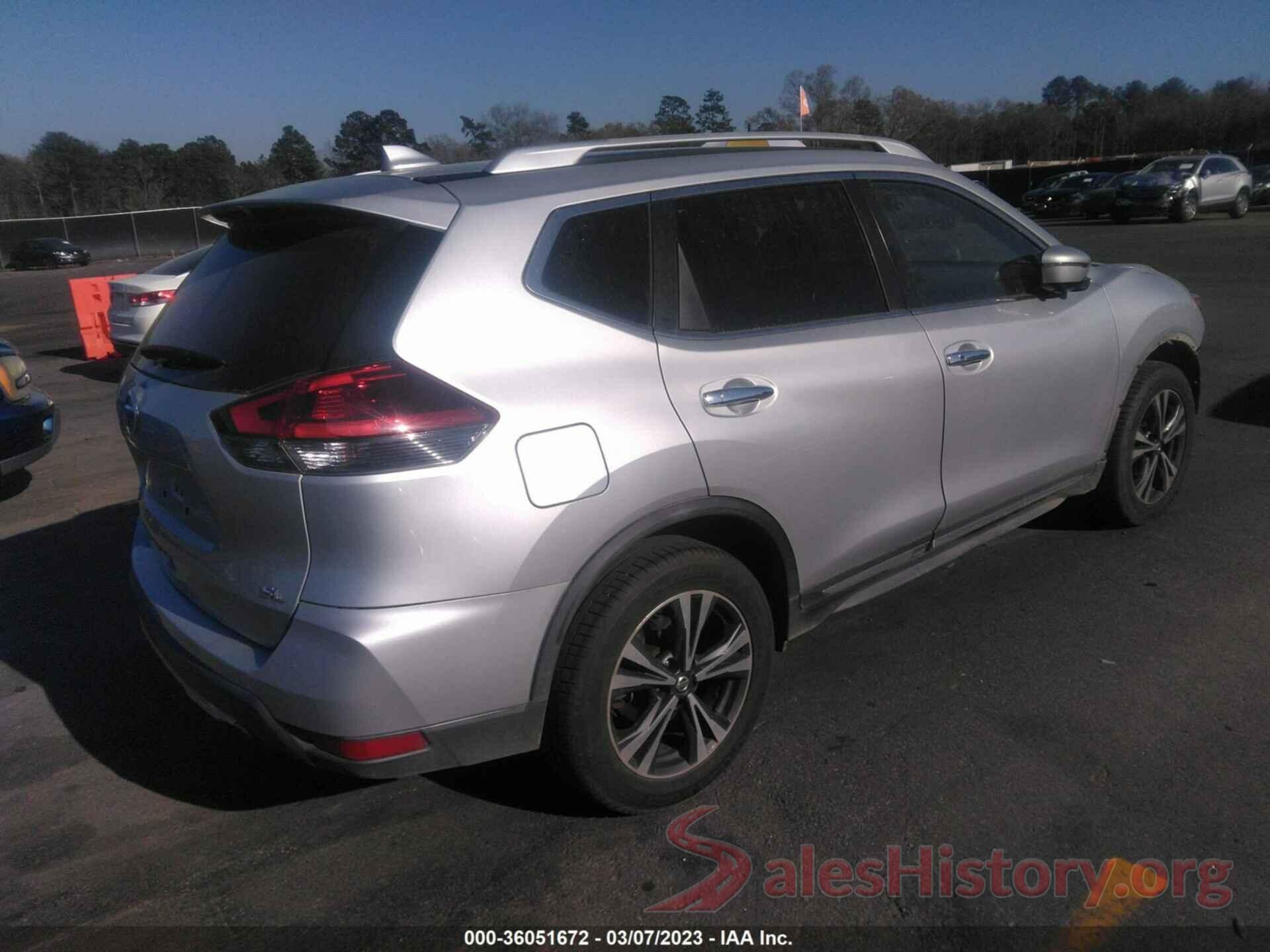 JN8AT2MT2JW457584 2018 NISSAN ROGUE