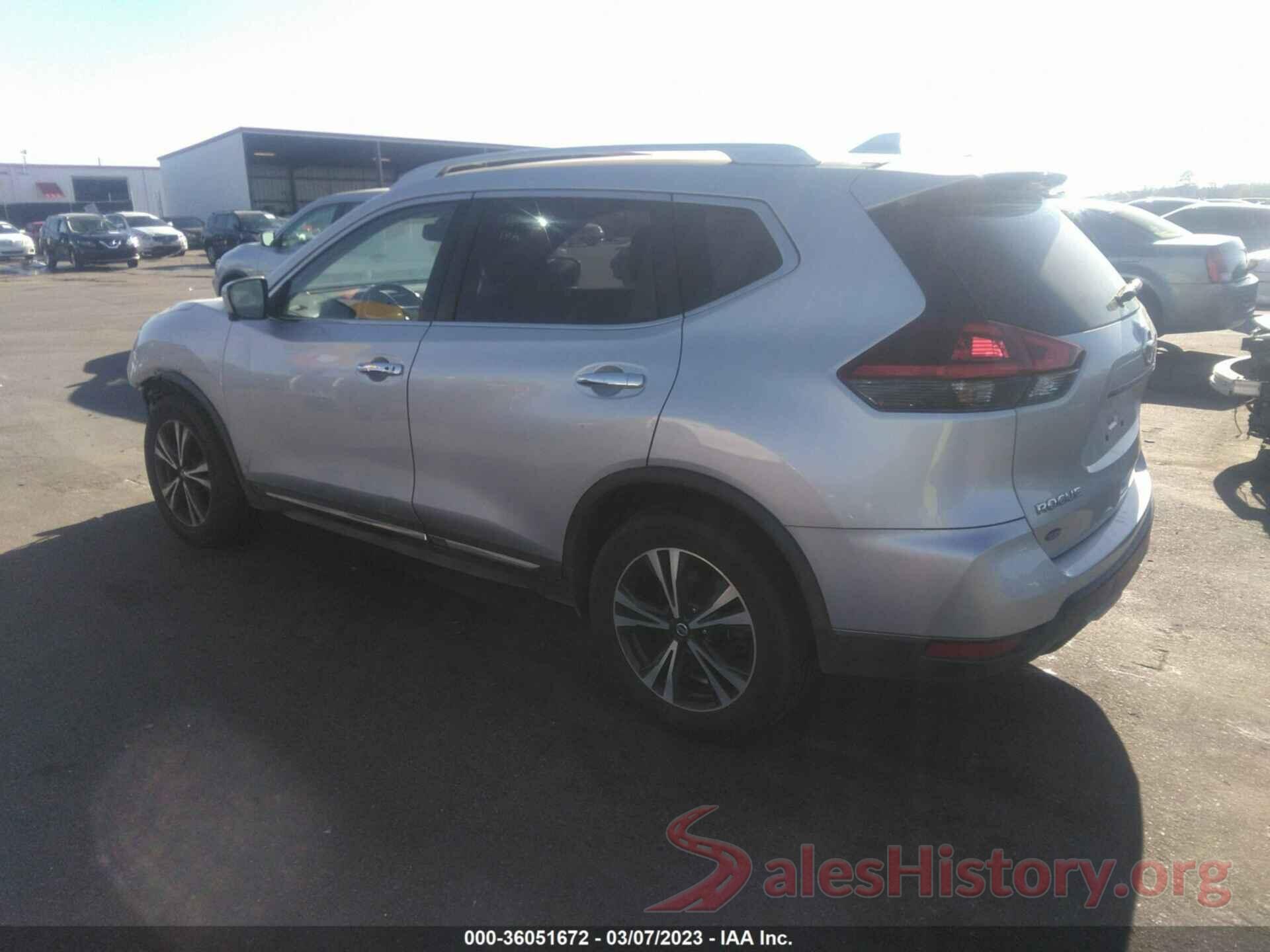 JN8AT2MT2JW457584 2018 NISSAN ROGUE