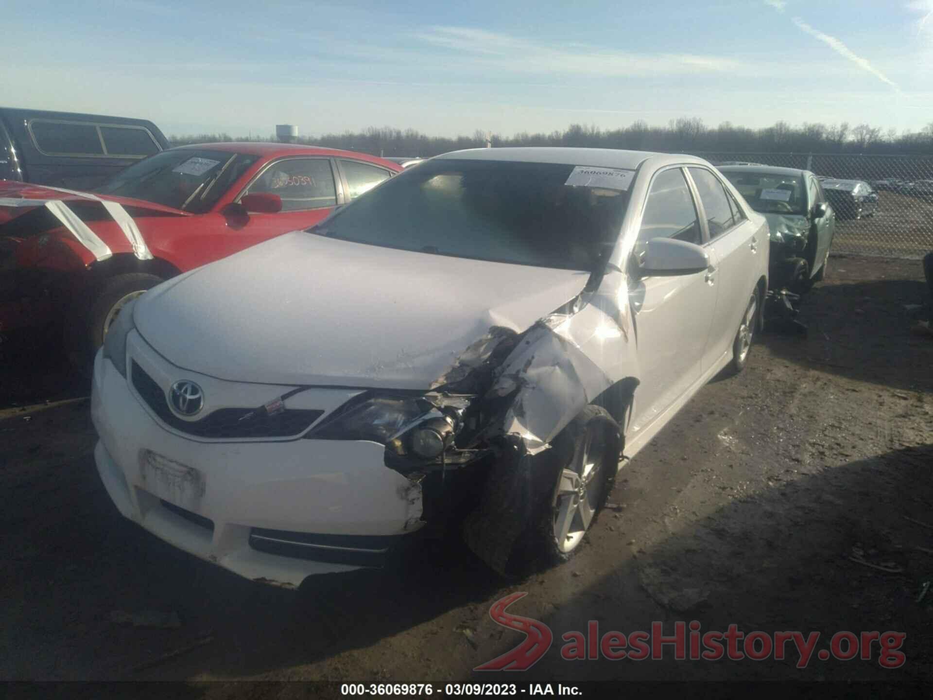 4T1BF1FK3EU366228 2014 TOYOTA CAMRY