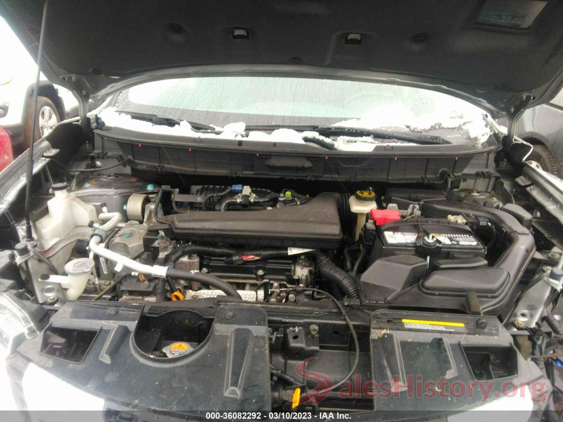 KNMAT2MV0JP577052 2018 NISSAN ROGUE