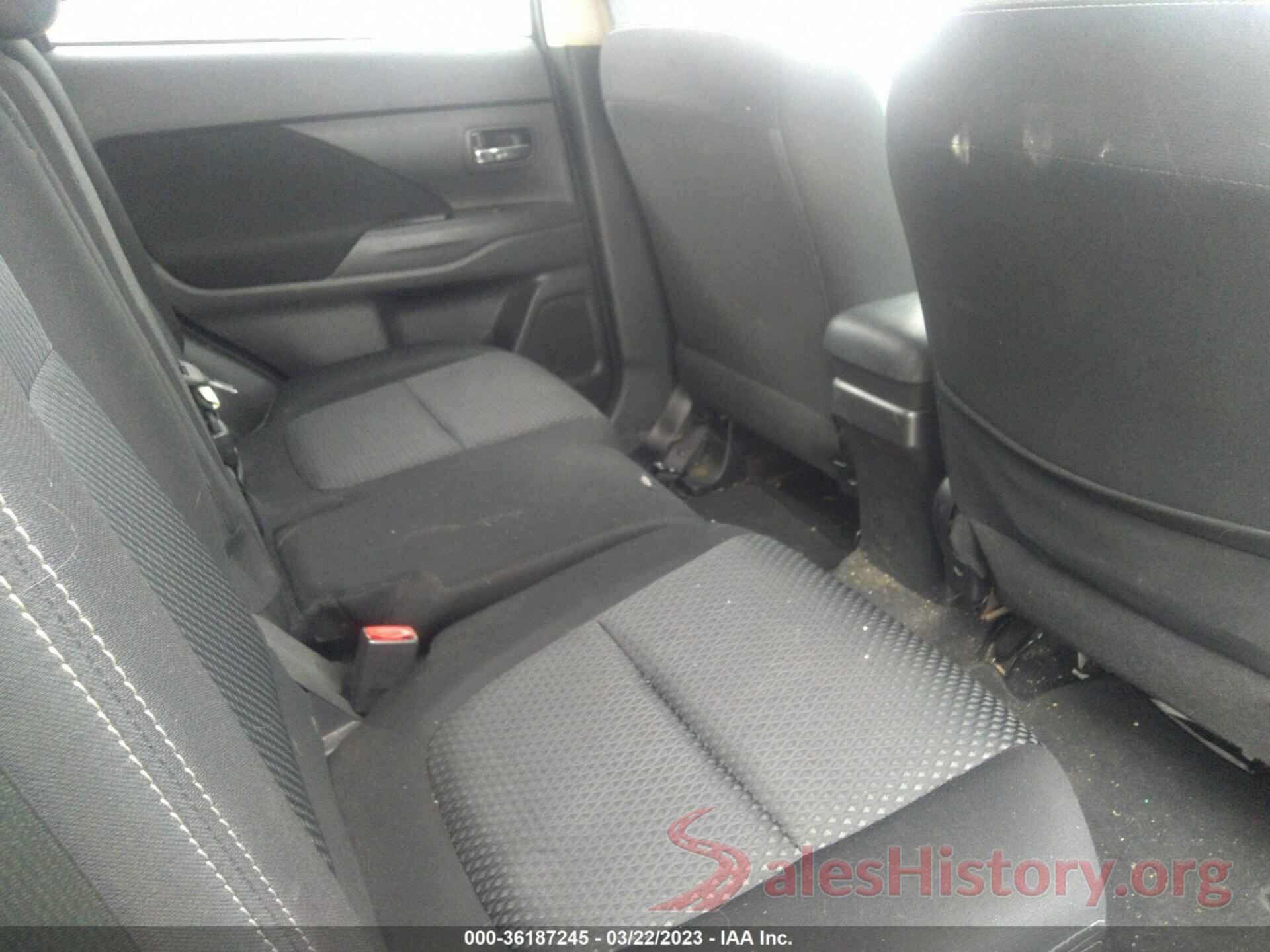 JA4AZ3A33JZ059345 2018 MITSUBISHI OUTLANDER