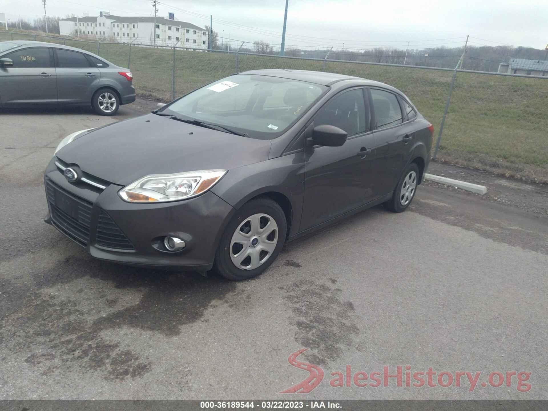 1FADP3E2XHL308026 2017 FORD FOCUS